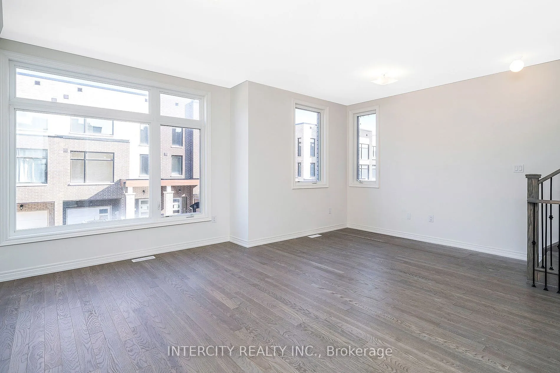12 Queenpost Dr, #38