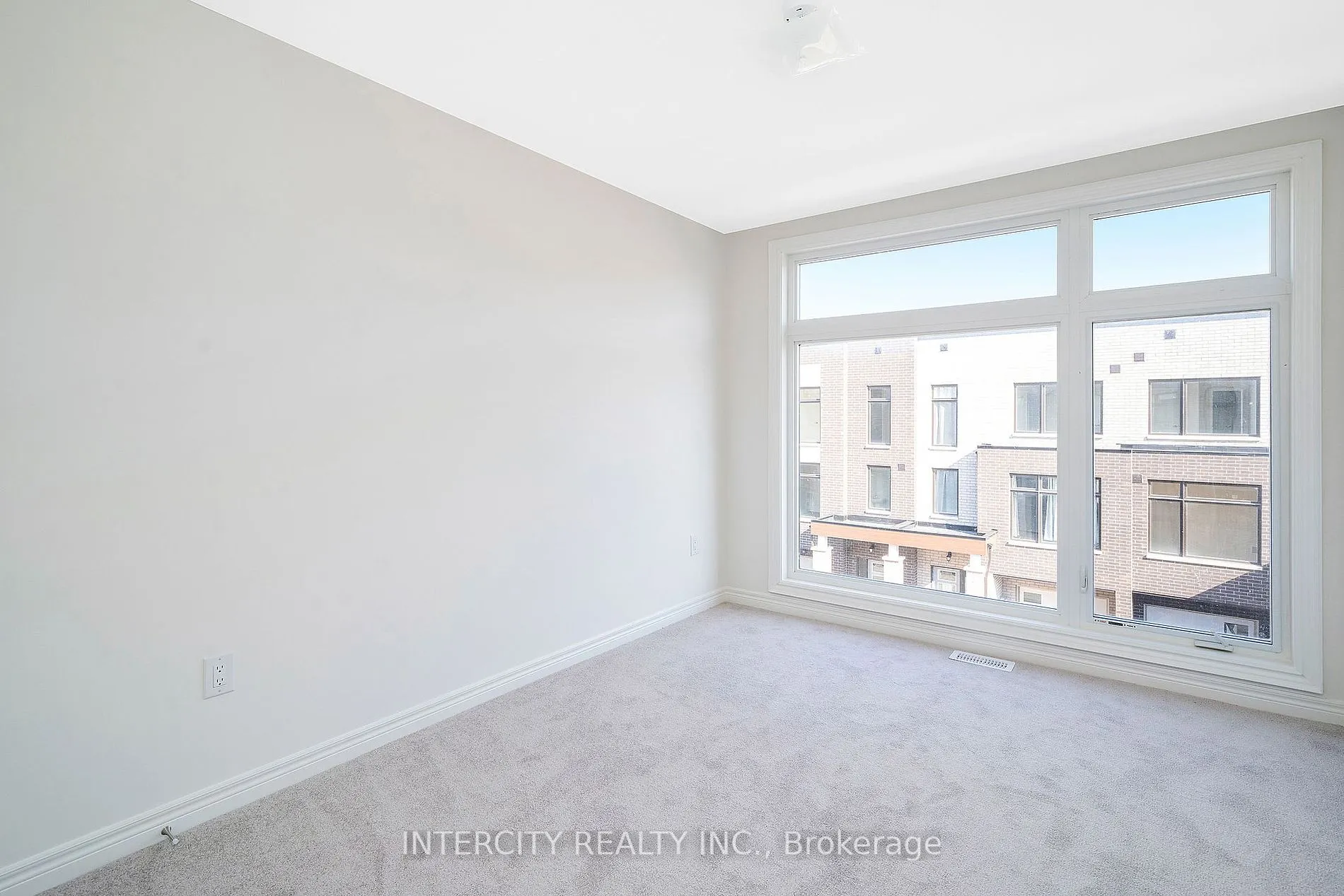 12 Queenpost Dr, #38
