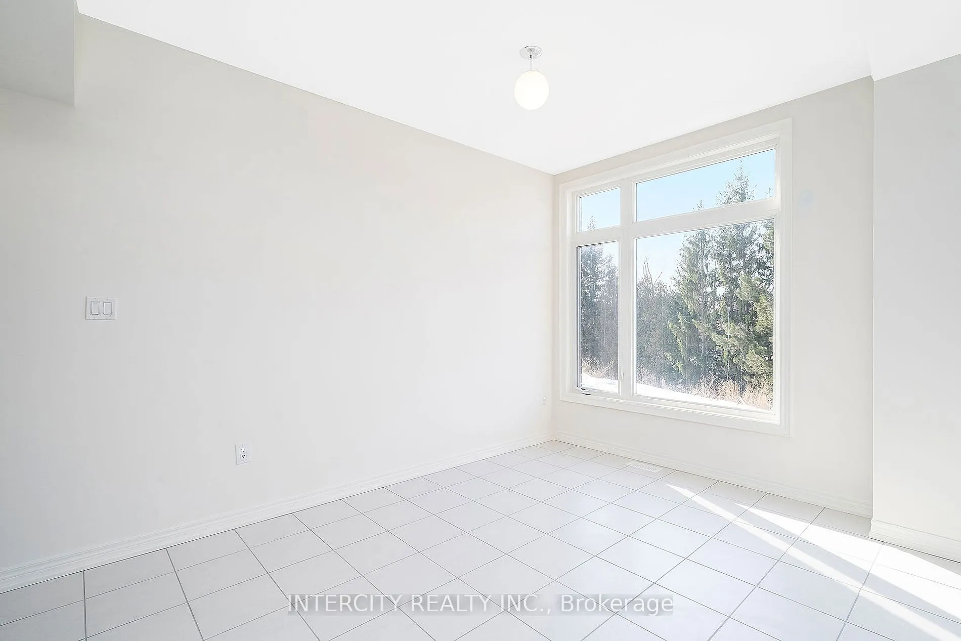 12 Queenpost Dr, #38