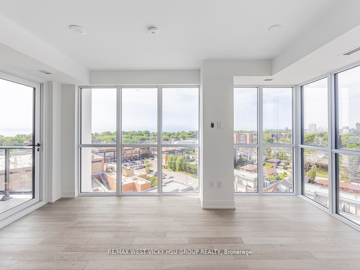 1063 Douglas Mccurdy Comm Circ, #1006