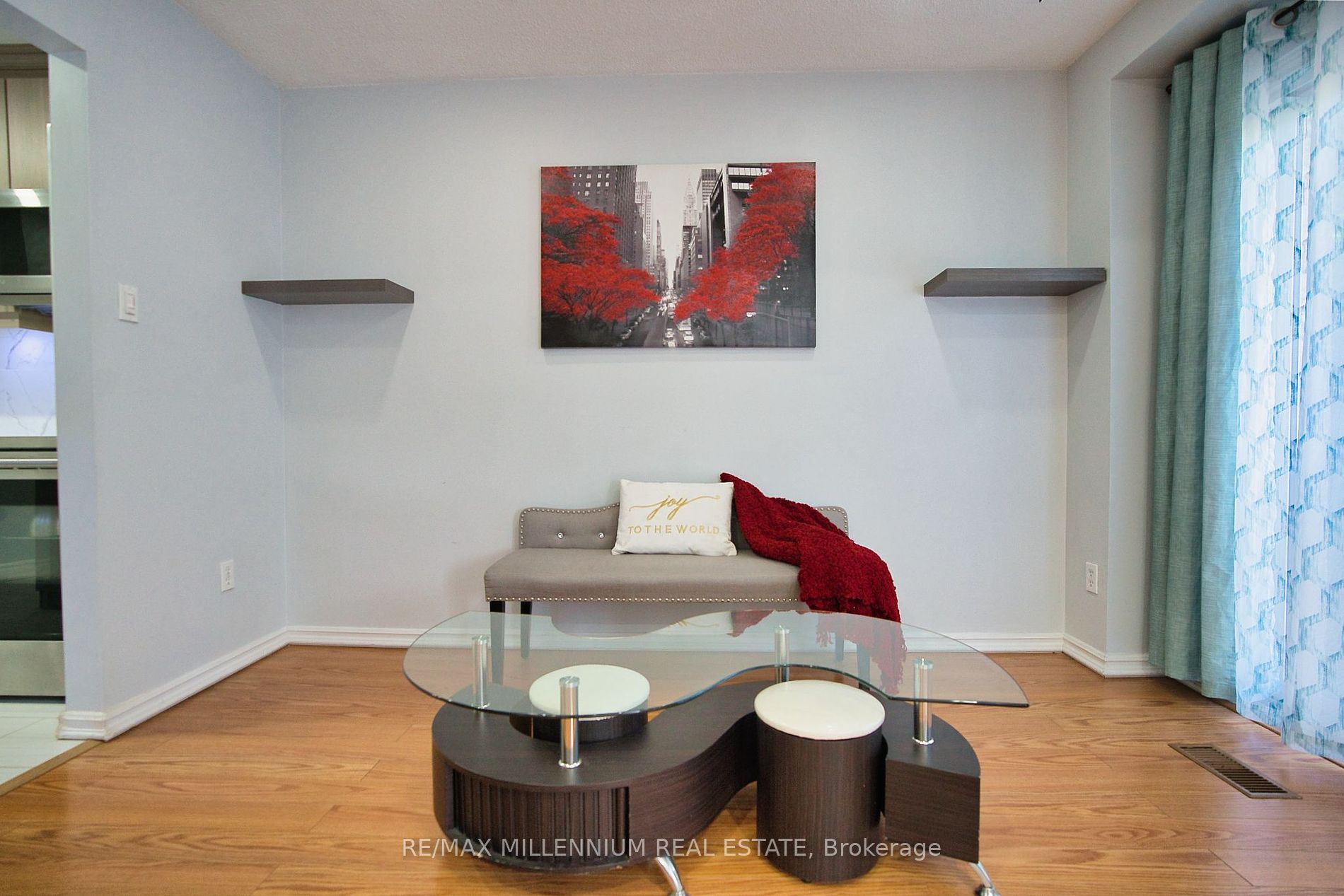 2700 BATTLEFORD Road #19
