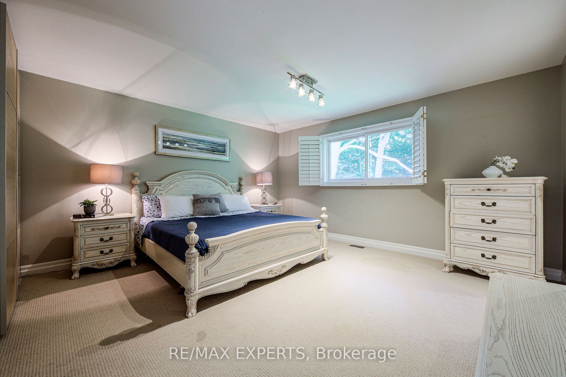 17 Keily Crescent