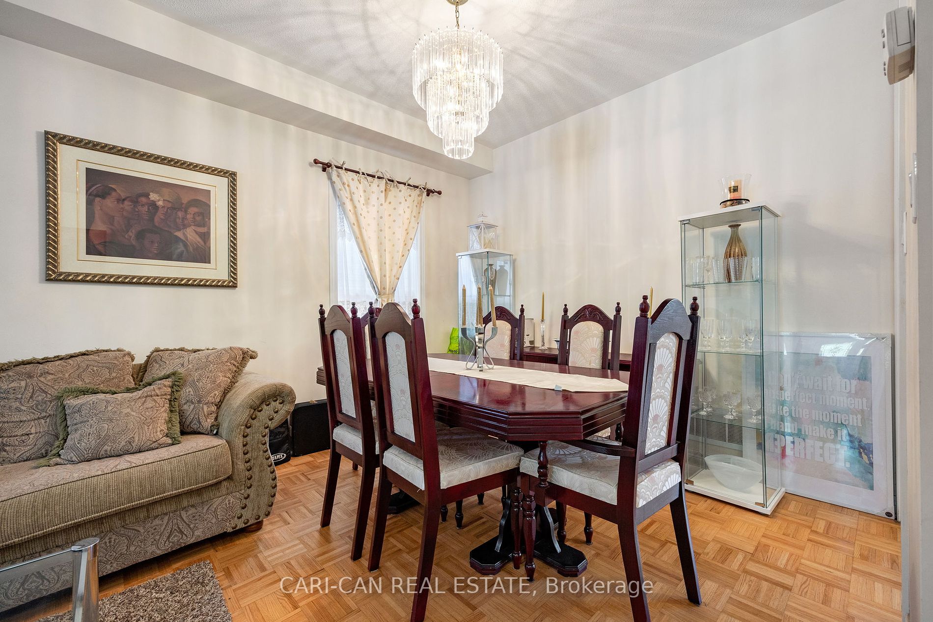 10 Sir Jacobs Crescent