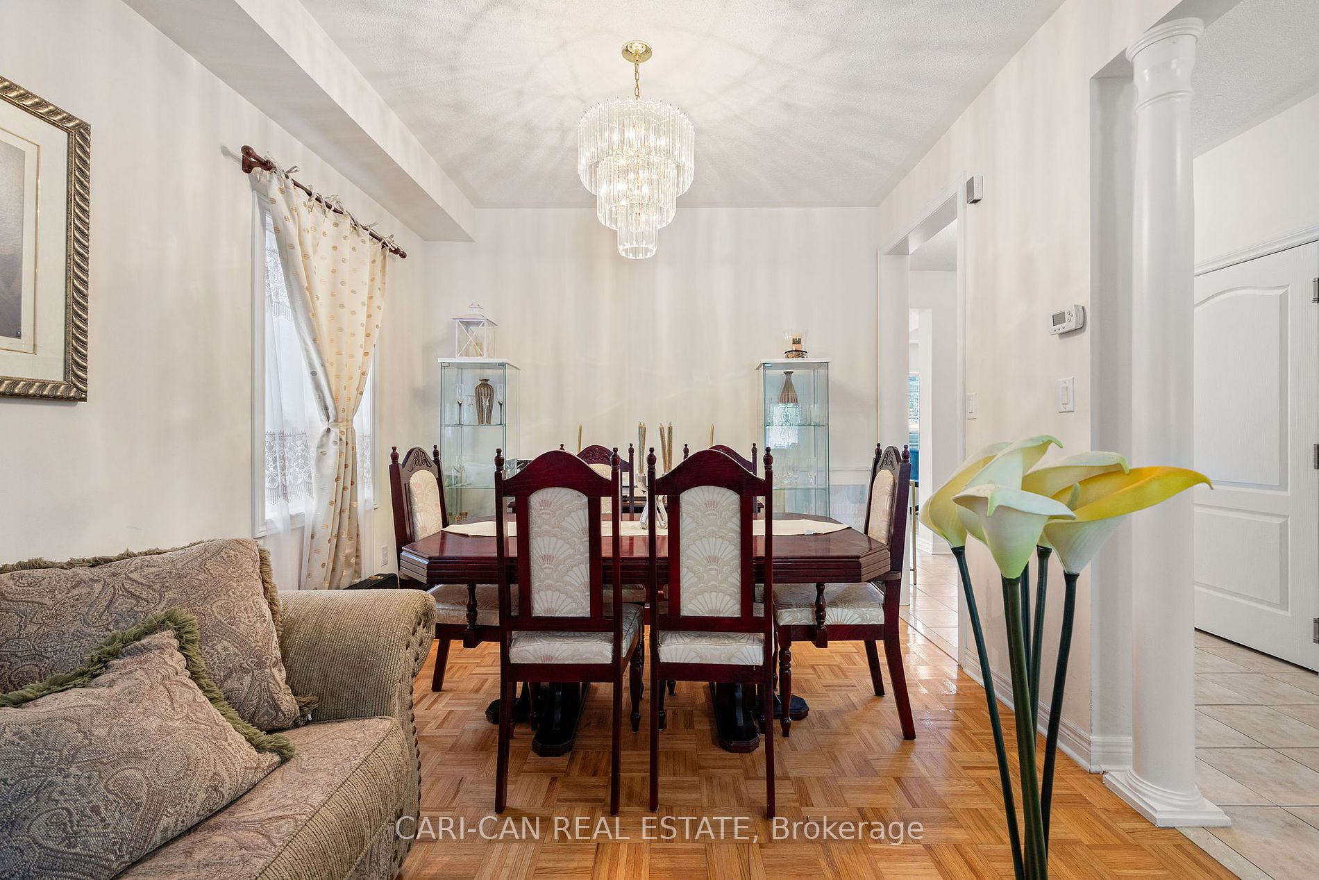 10 Sir Jacobs Crescent