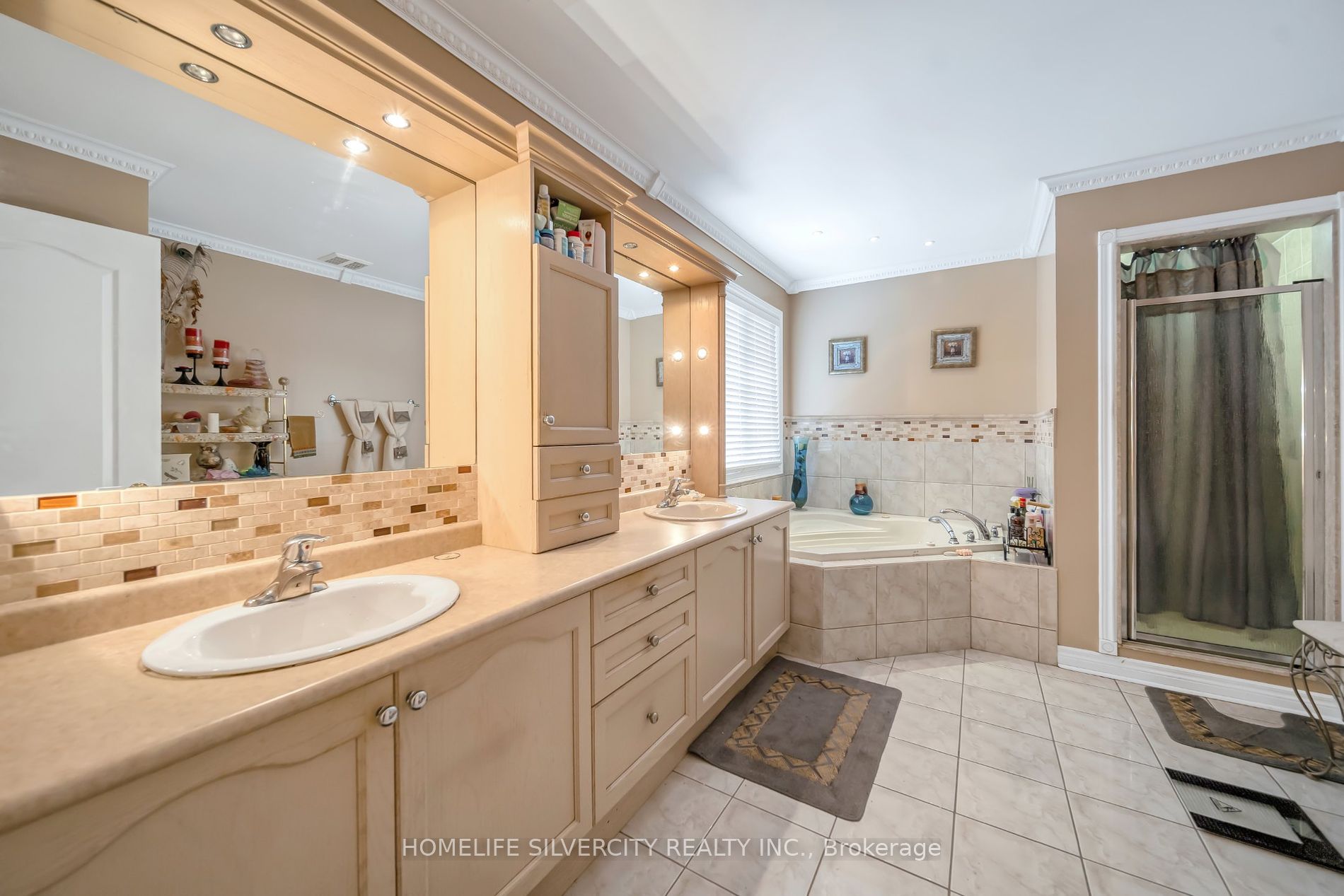 5 Summershade Street