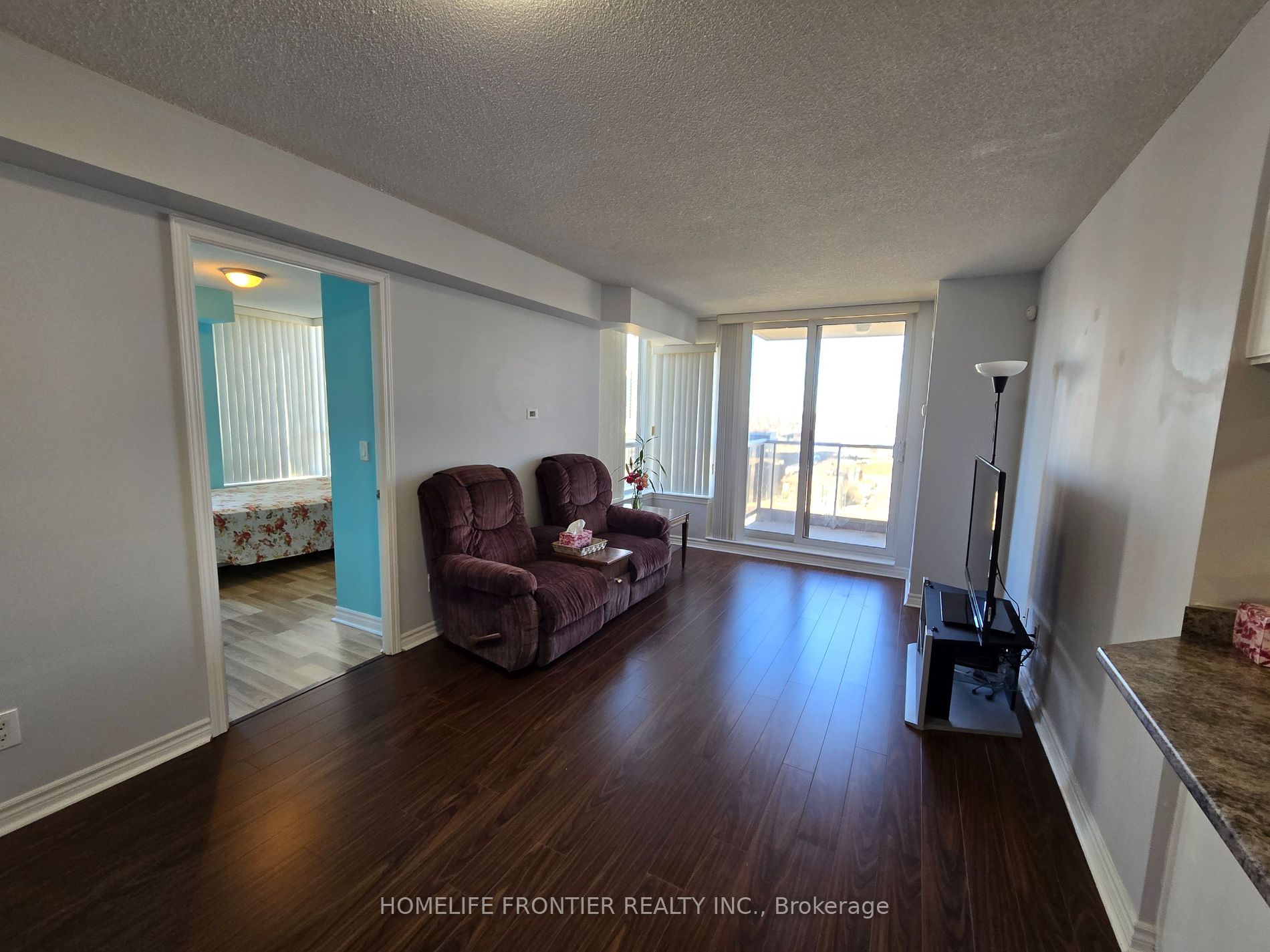 4090 Living Arts Dr, #1505