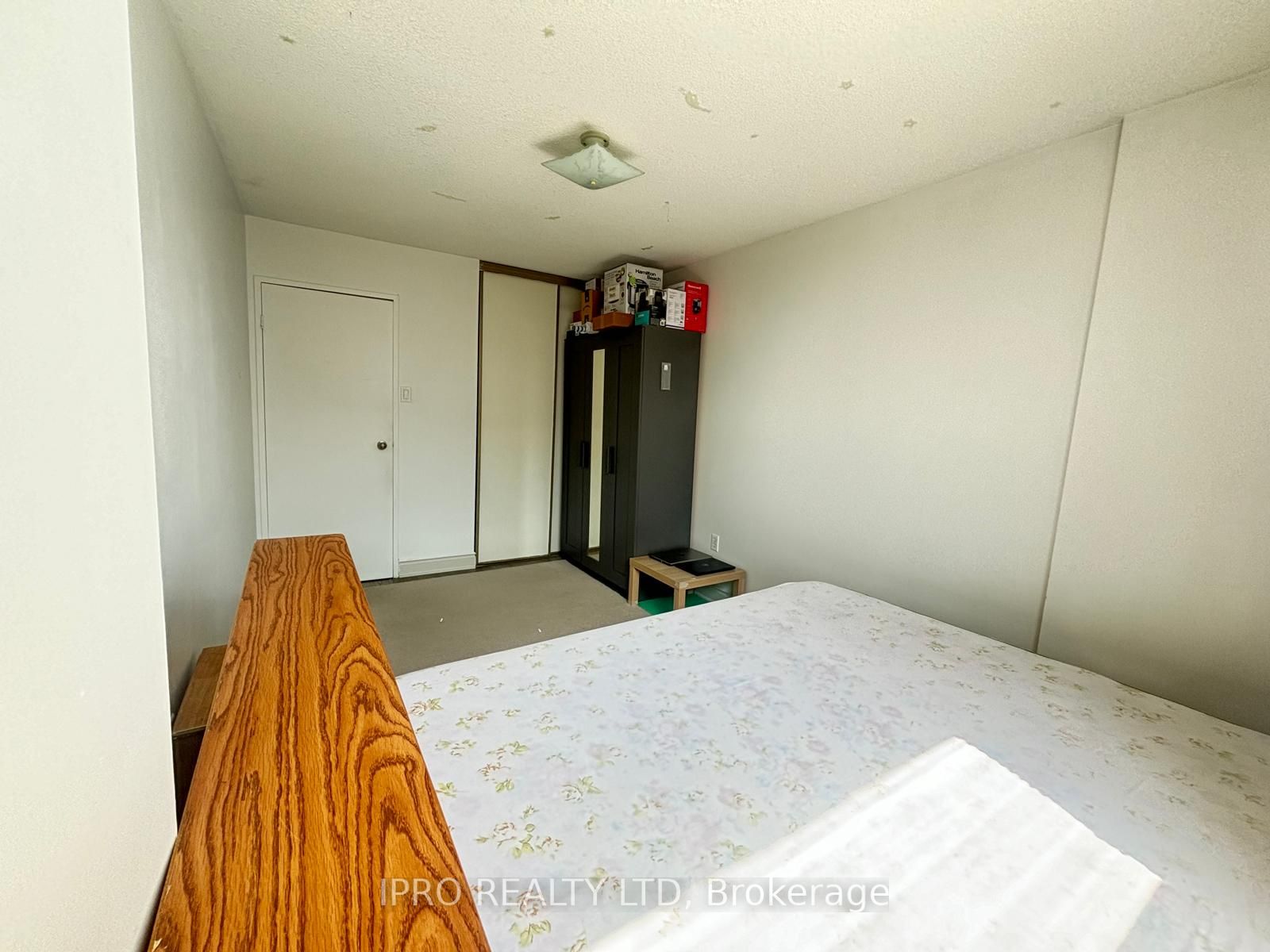 4 Kings Cross Rd, #1106