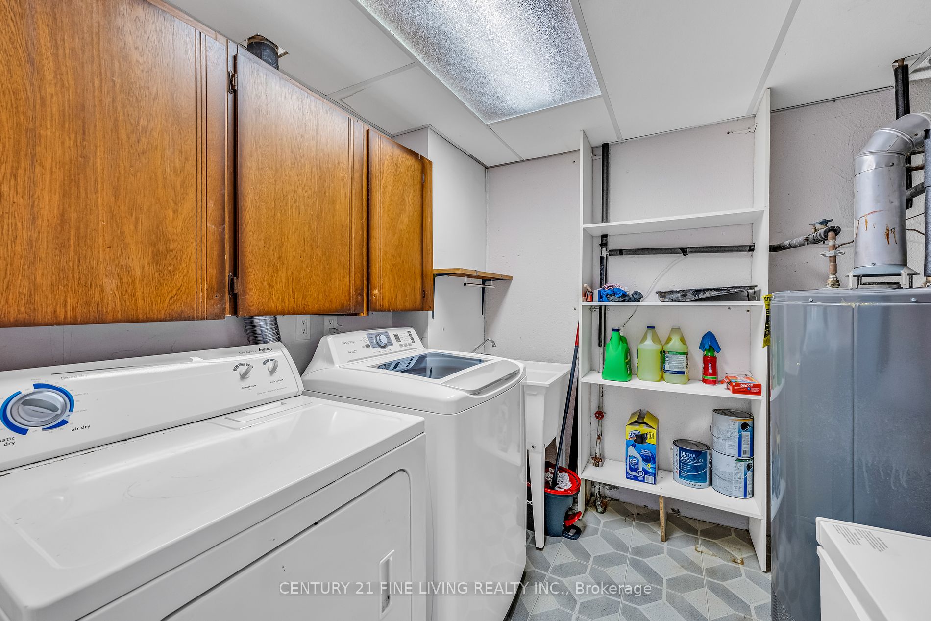 33 Dawson Crescent, #33