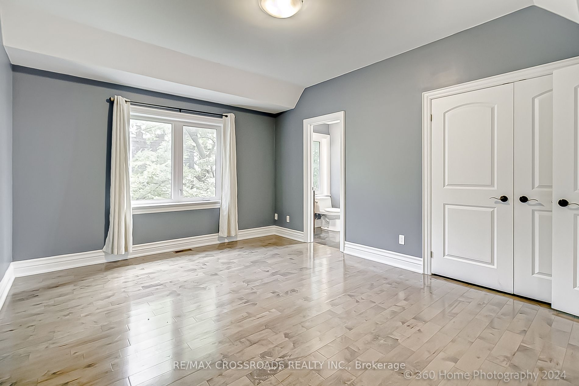 3043 Weston Road