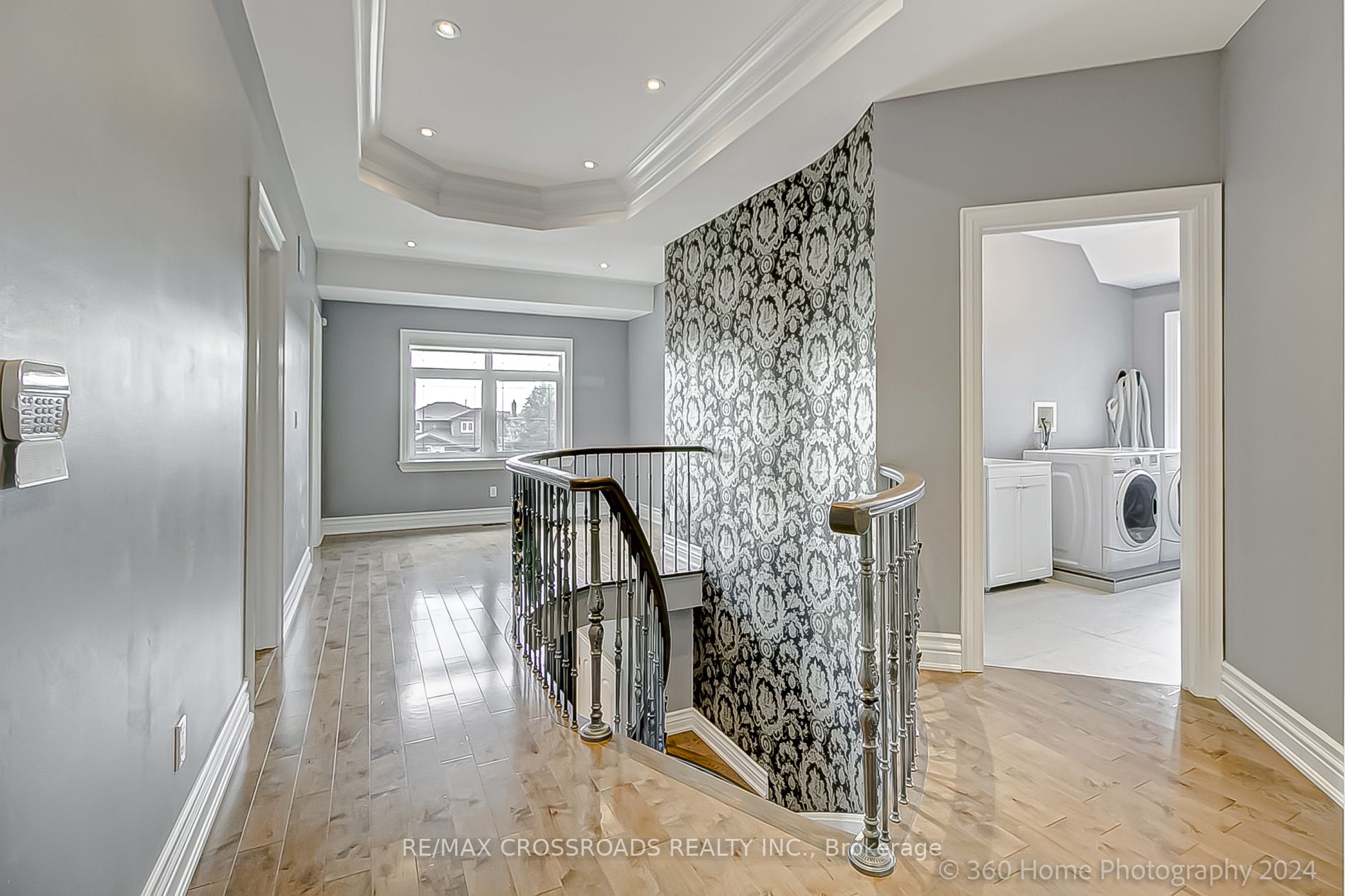 3043 Weston Road