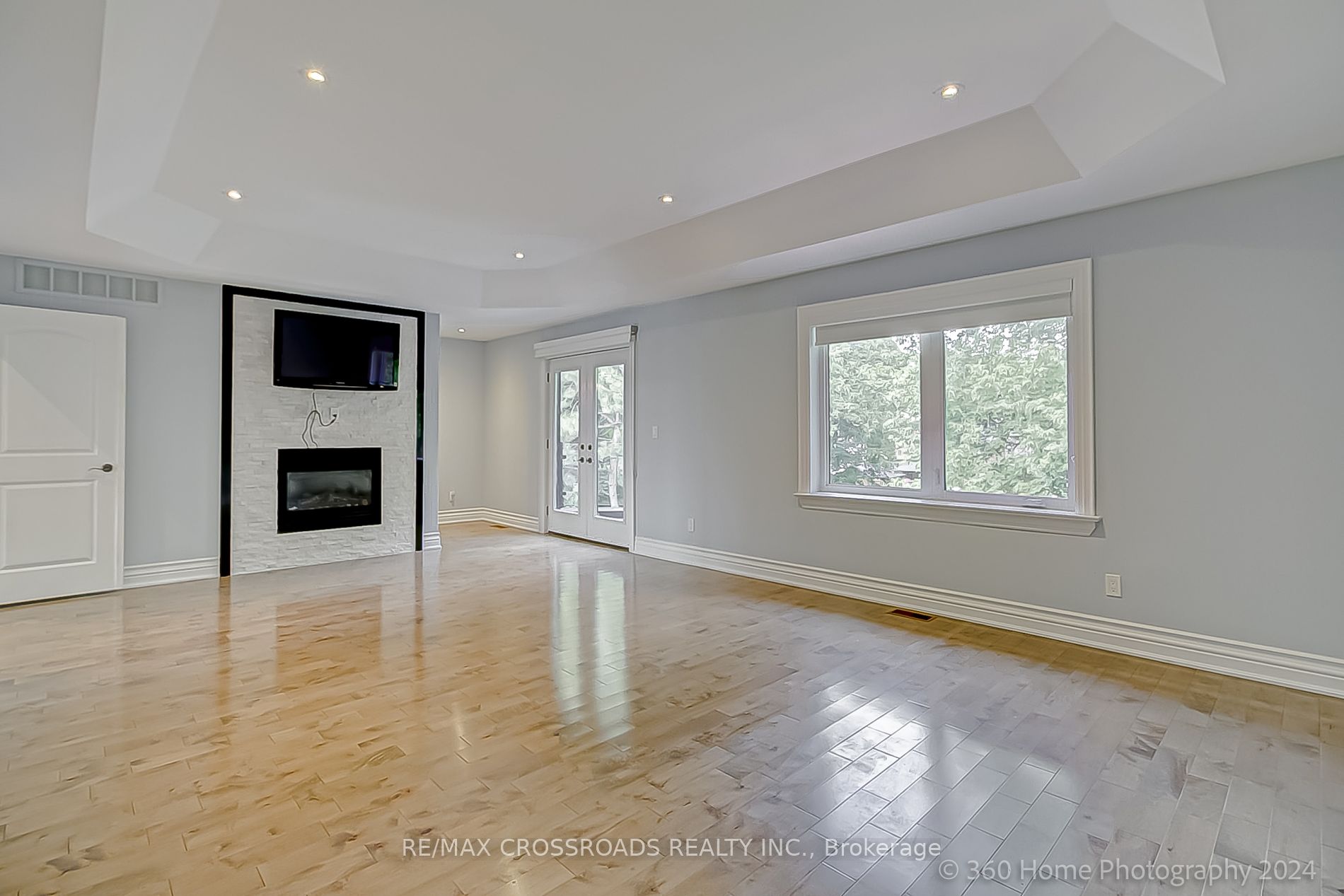 3043 Weston Road