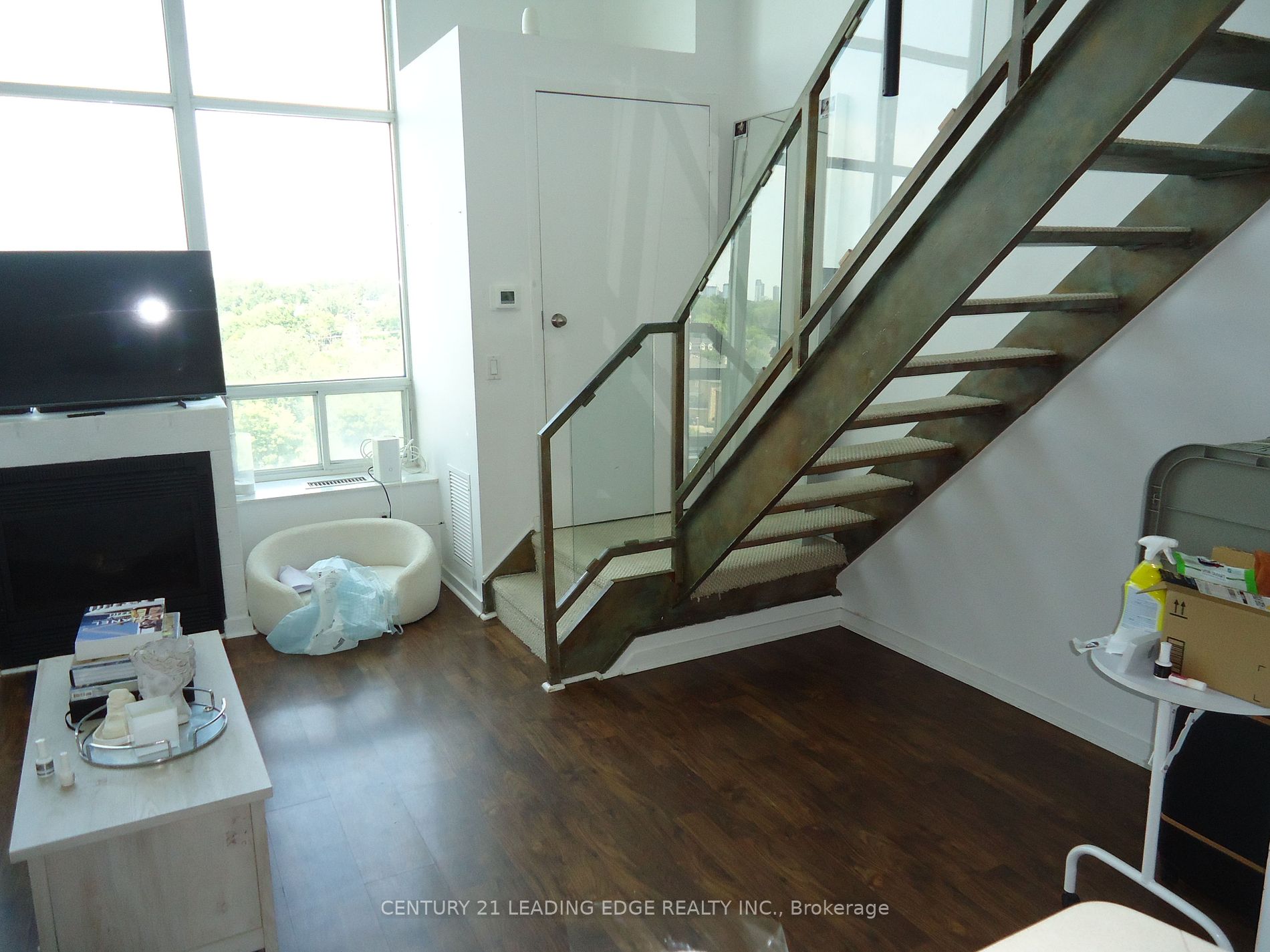 250 Manitoba Street #621