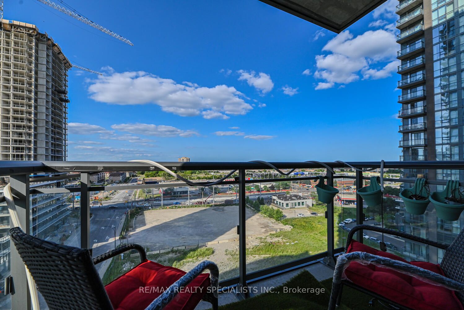 5033 Four Springs Ave, #1117