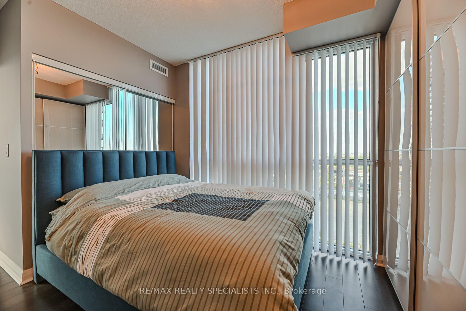 5033 Four Springs Ave, #1117