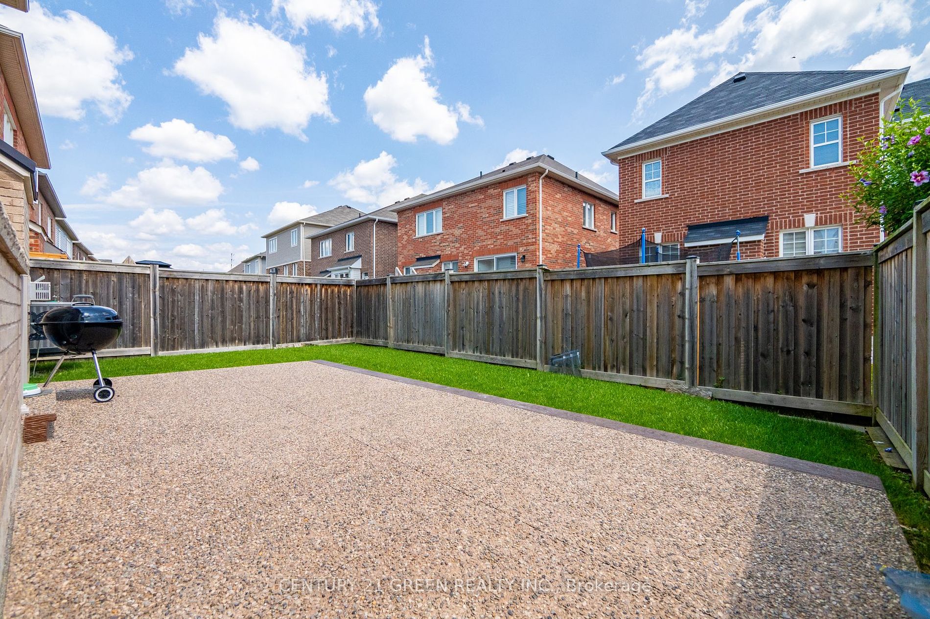 495 Blinco Terrace
