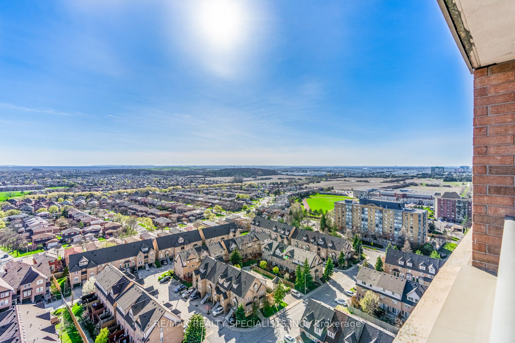 55 Strathaven Drive W #2011