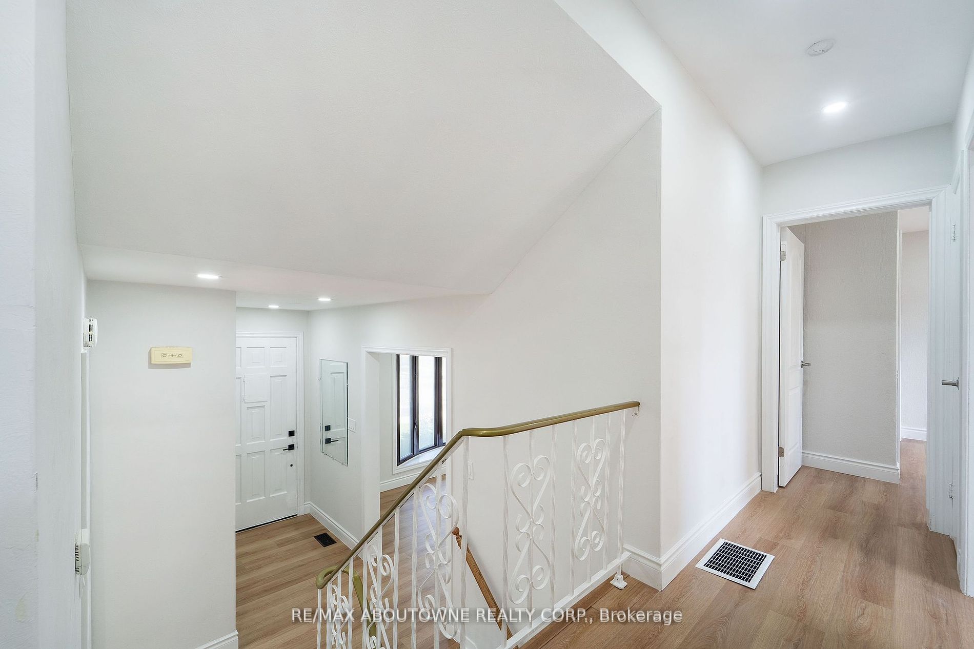 608 Thornwood Ave