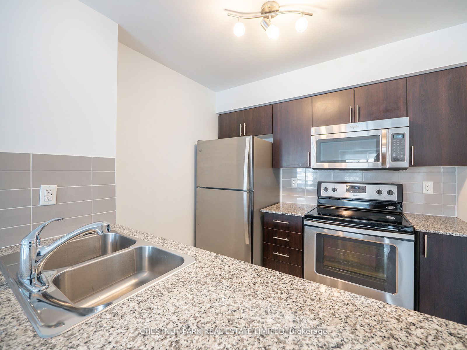 1410 DUPONT Street #910