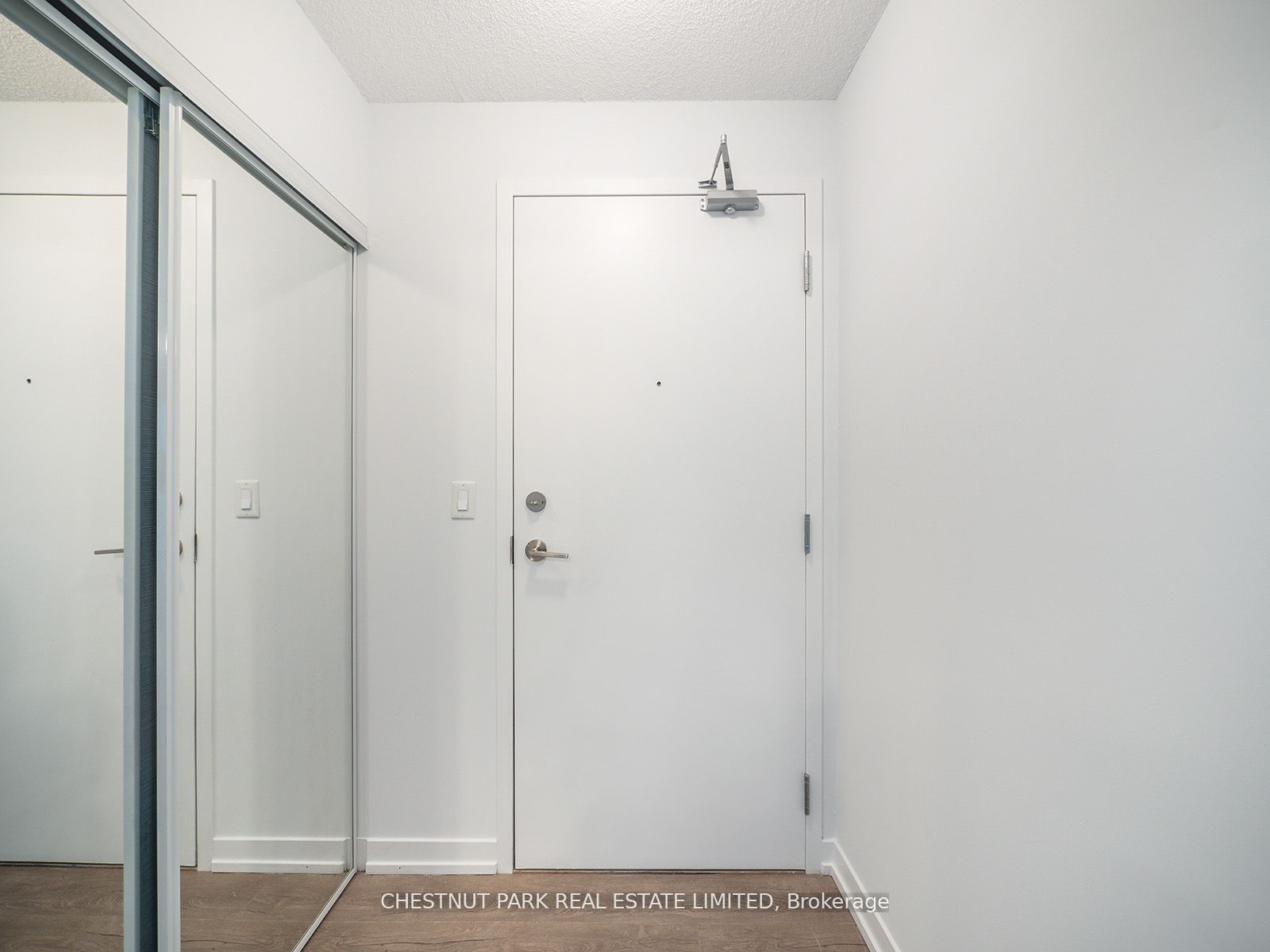 1410 DUPONT Street #910