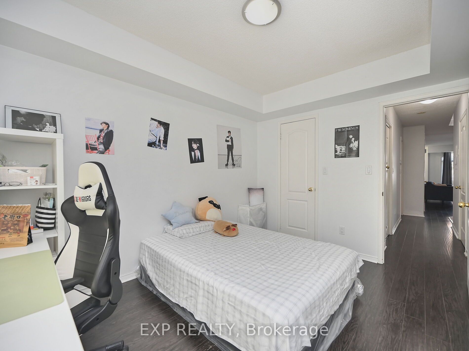 601 Shoreline Drive #122