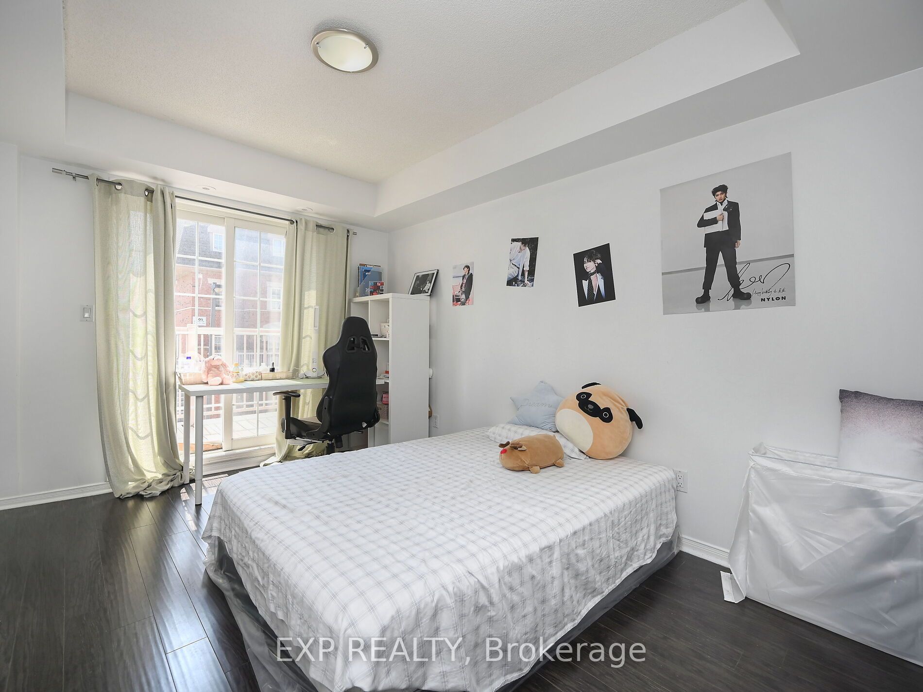 601 Shoreline Drive #122
