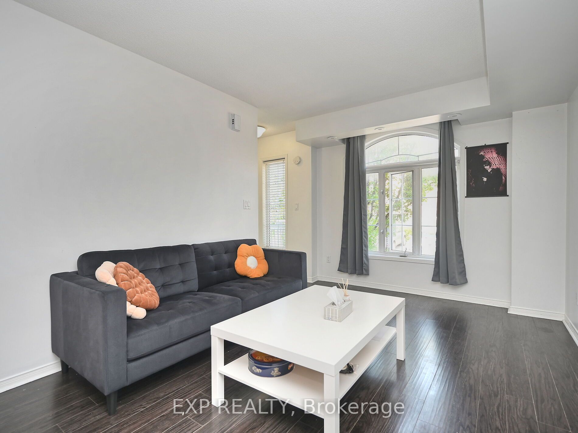 601 Shoreline Drive #122