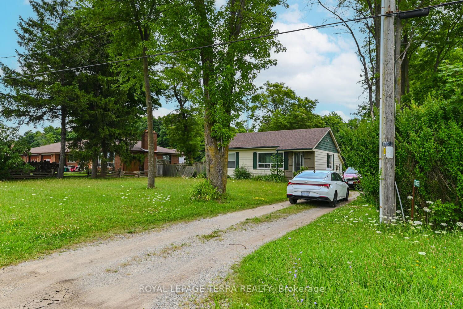 10498 Highway 7