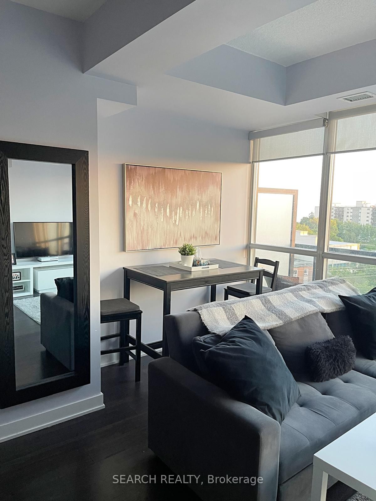11 Superior Avenue #810