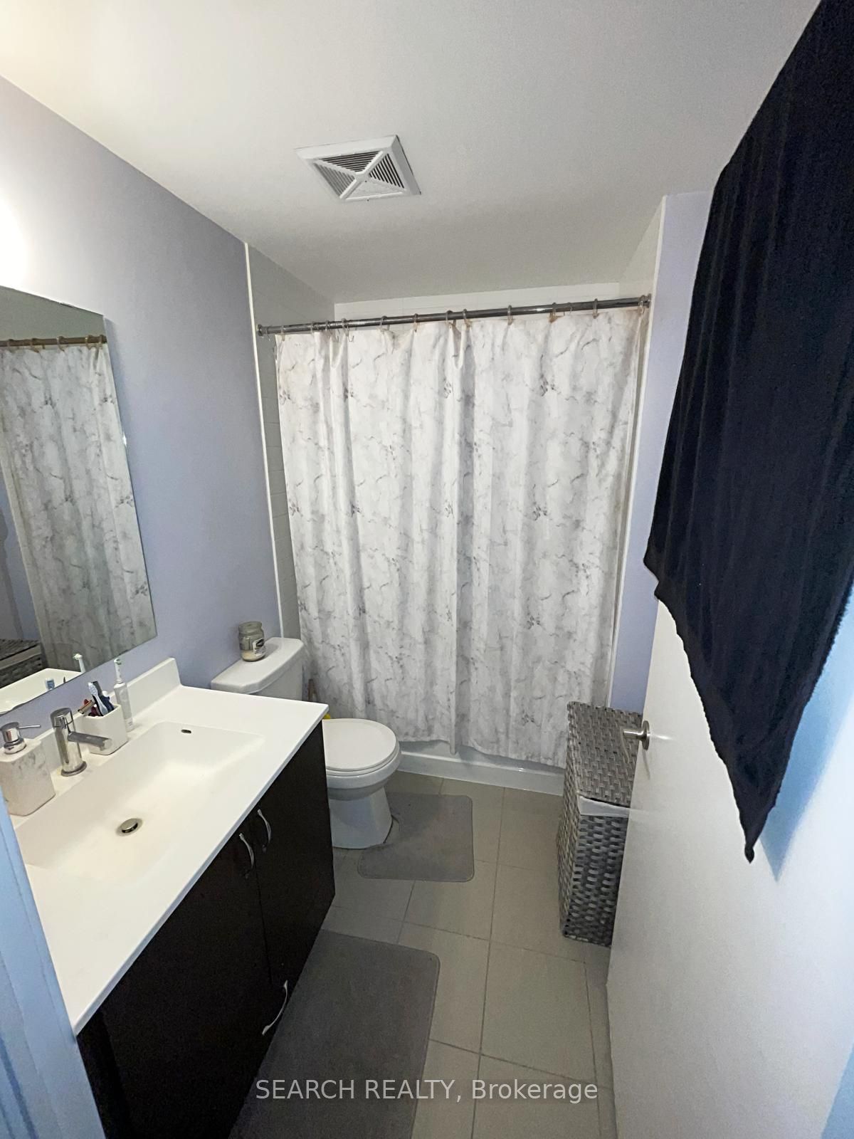 11 Superior Avenue #810