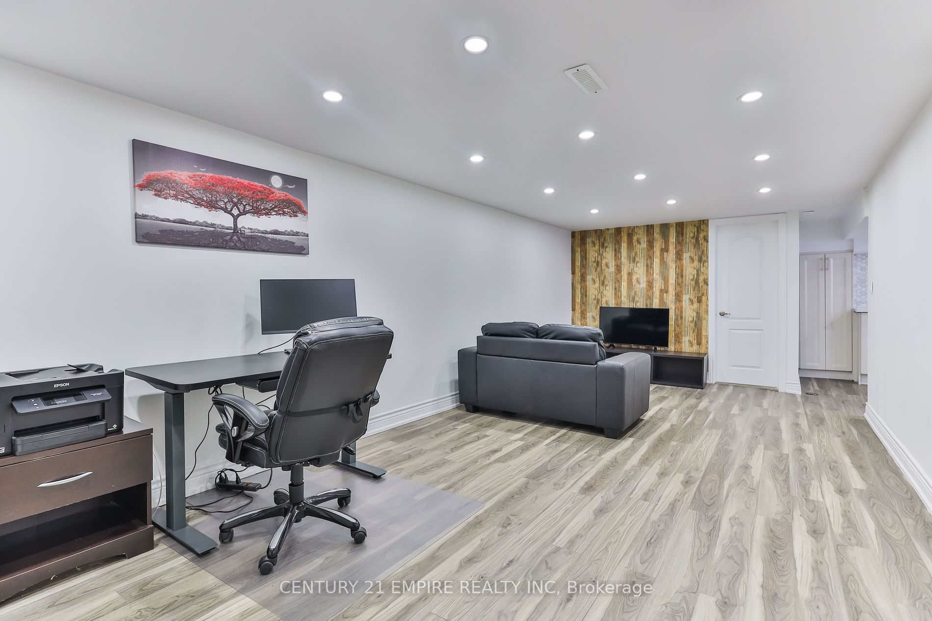 3065 Lenester Drive W, #33