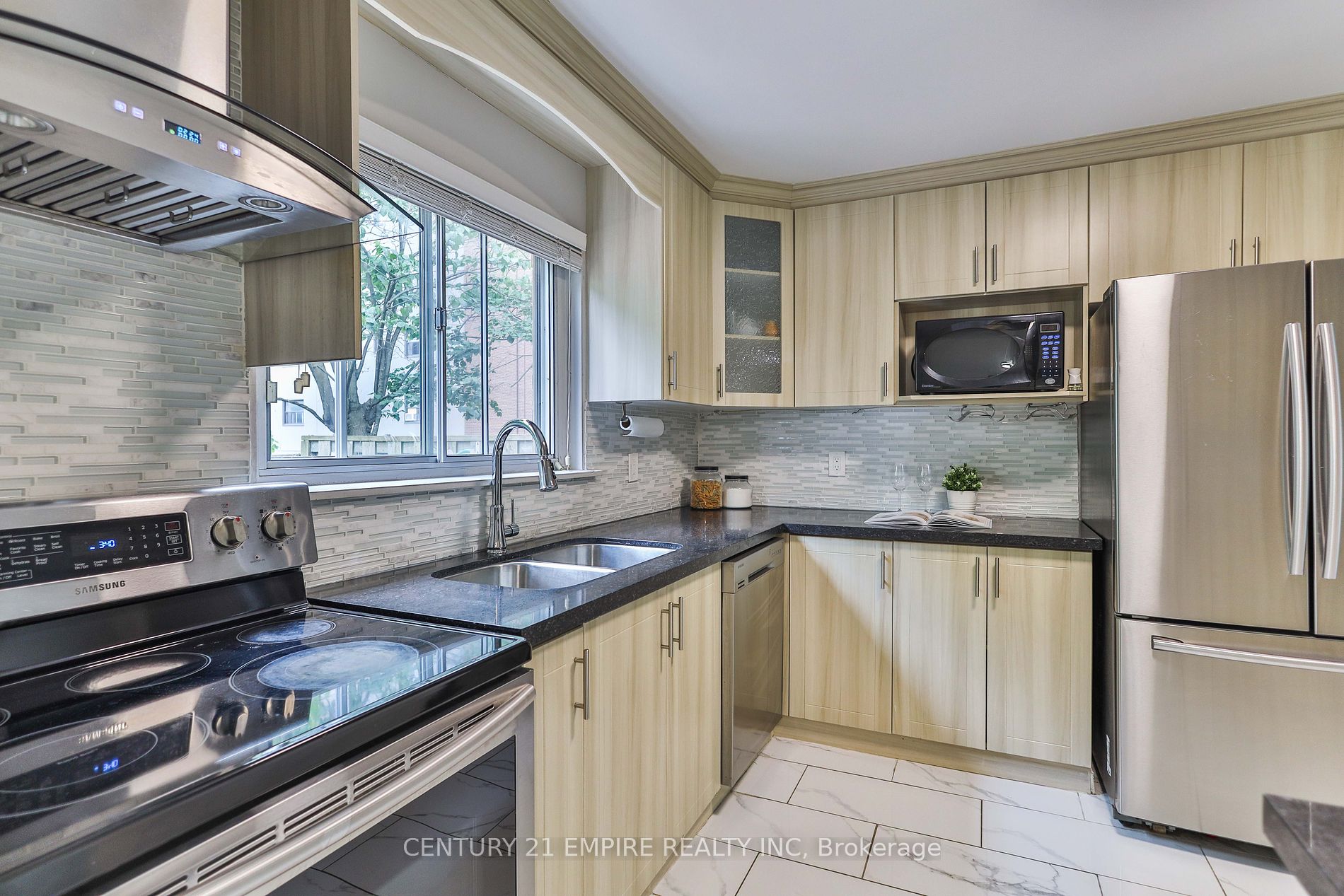 3065 Lenester Drive W, #33