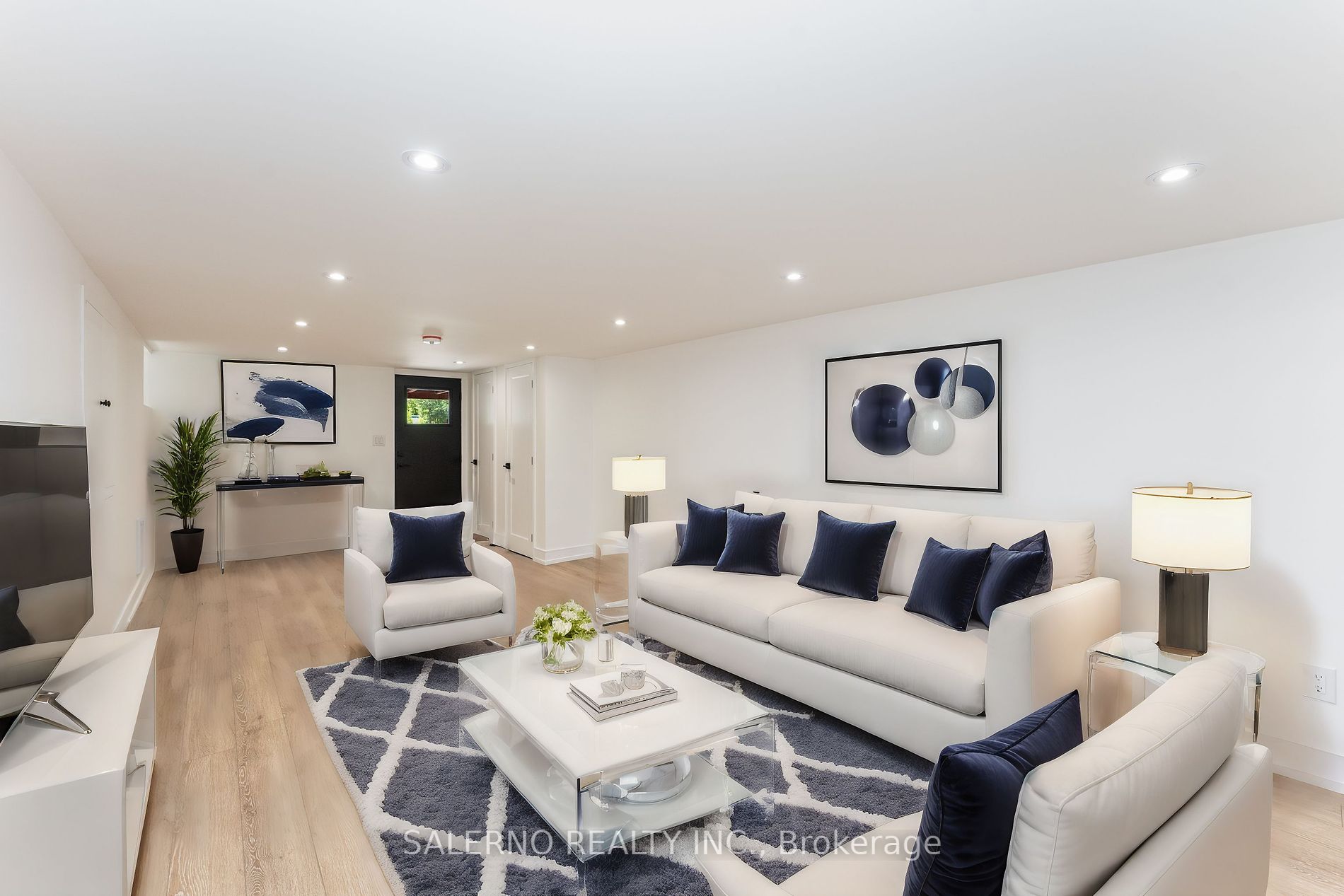 1448 Bloor Street W