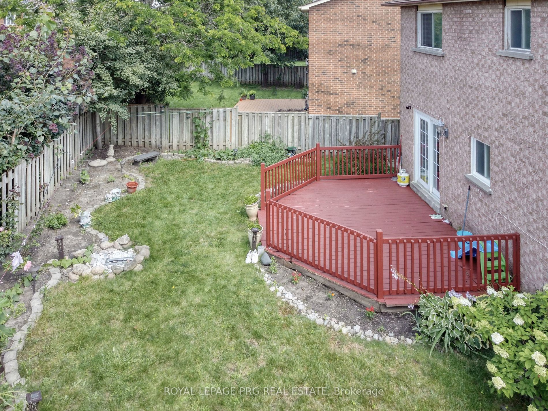 13 Stillwater Crescent