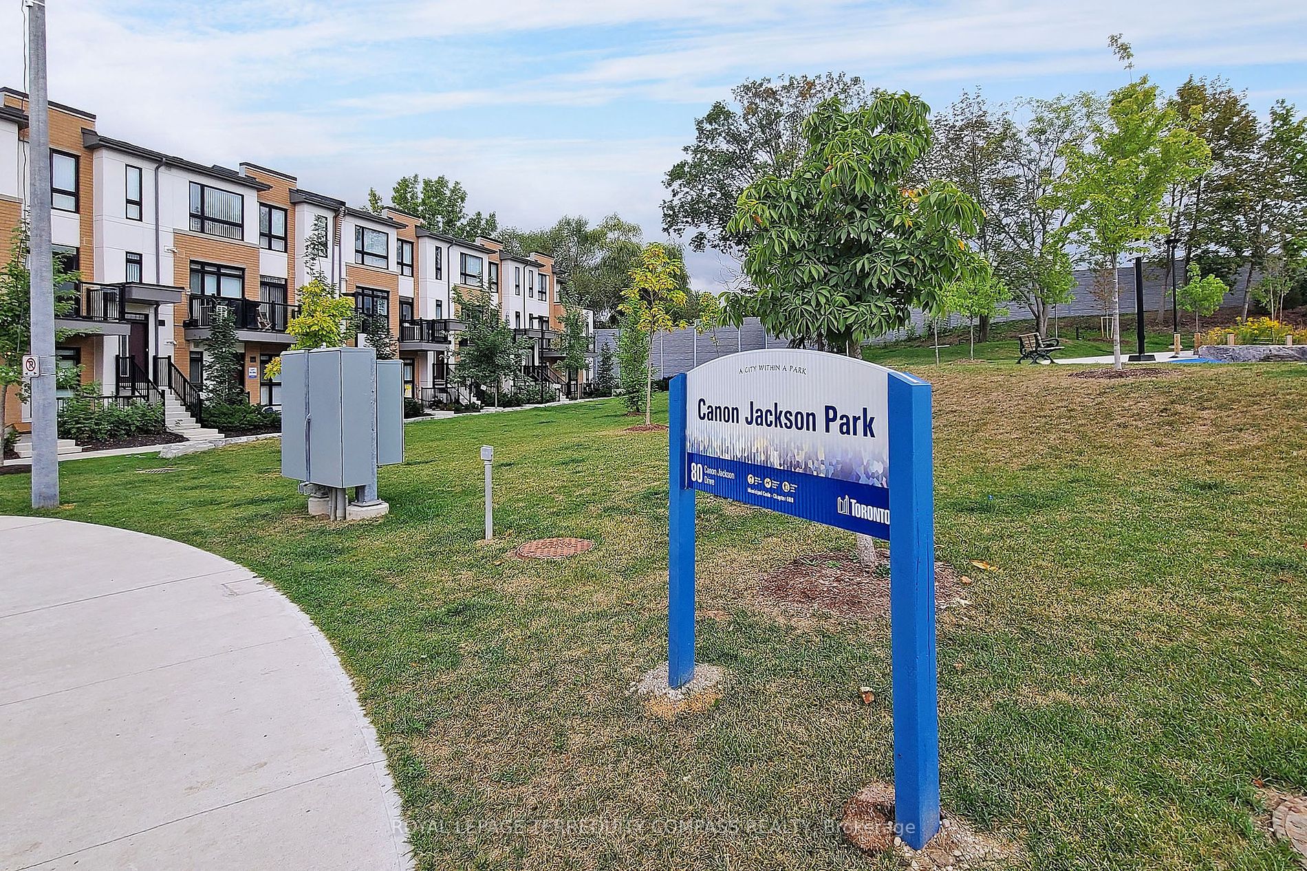 160 Canon Jackson Dr, #101