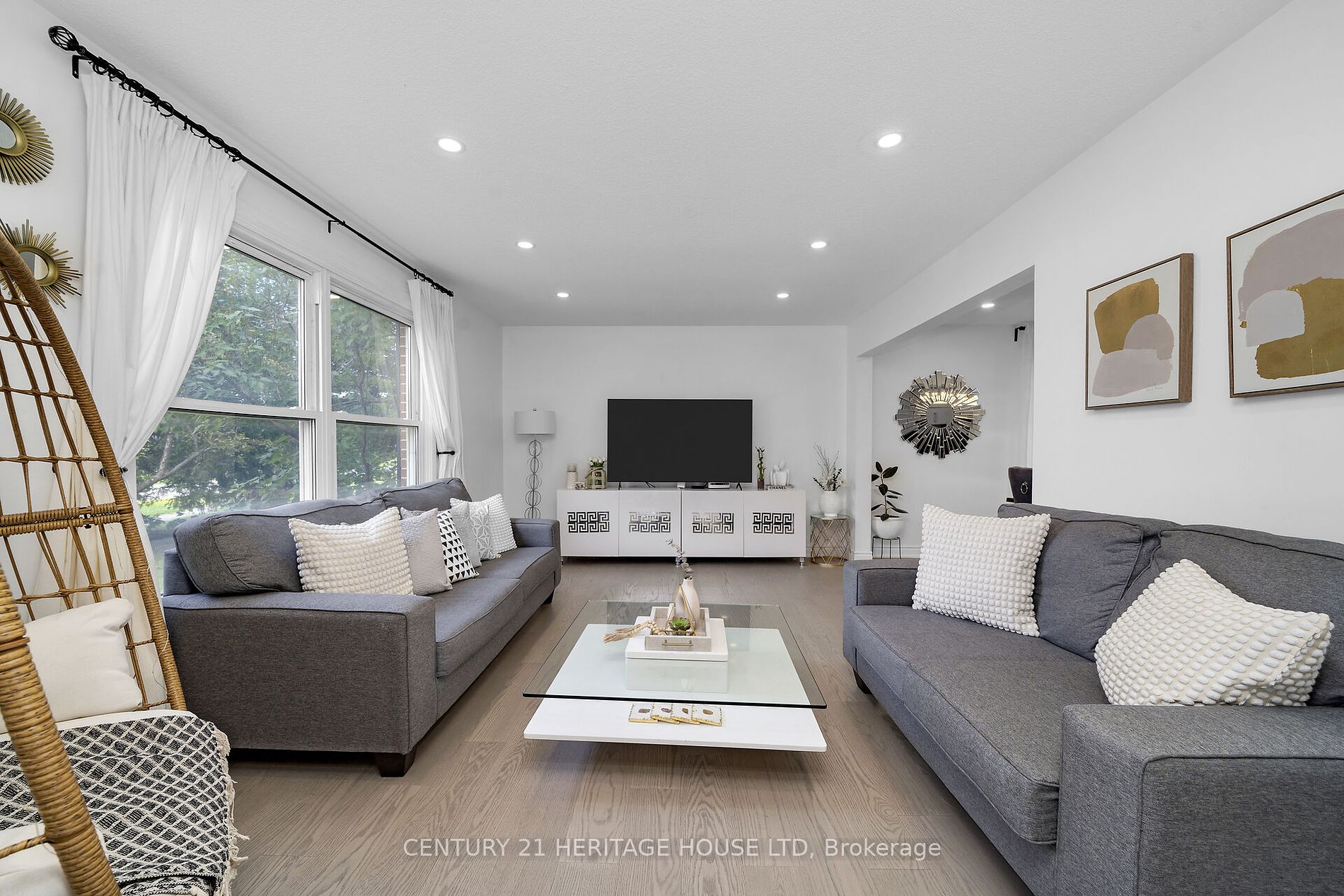 63 Faludon Dr