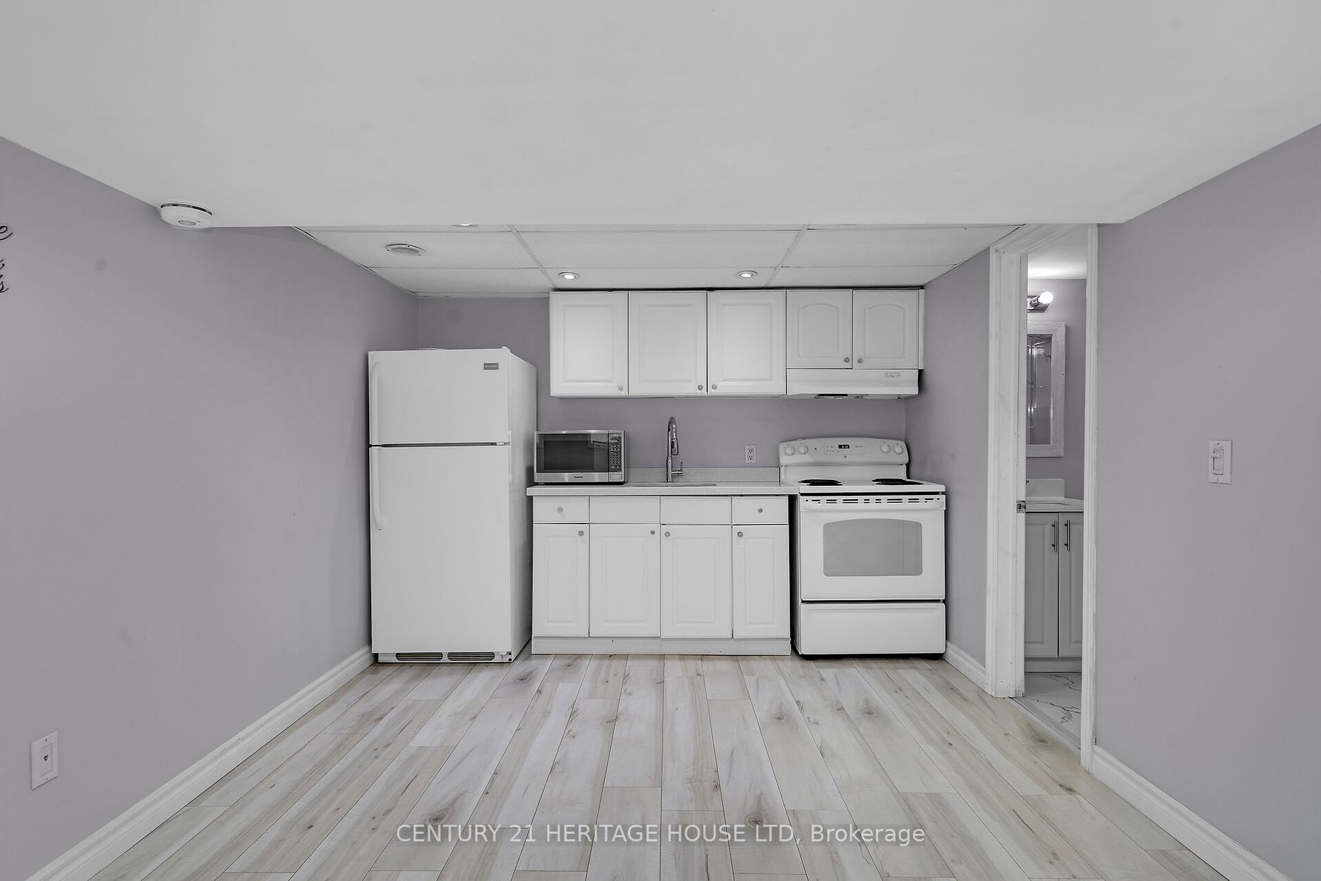 63 Faludon Dr