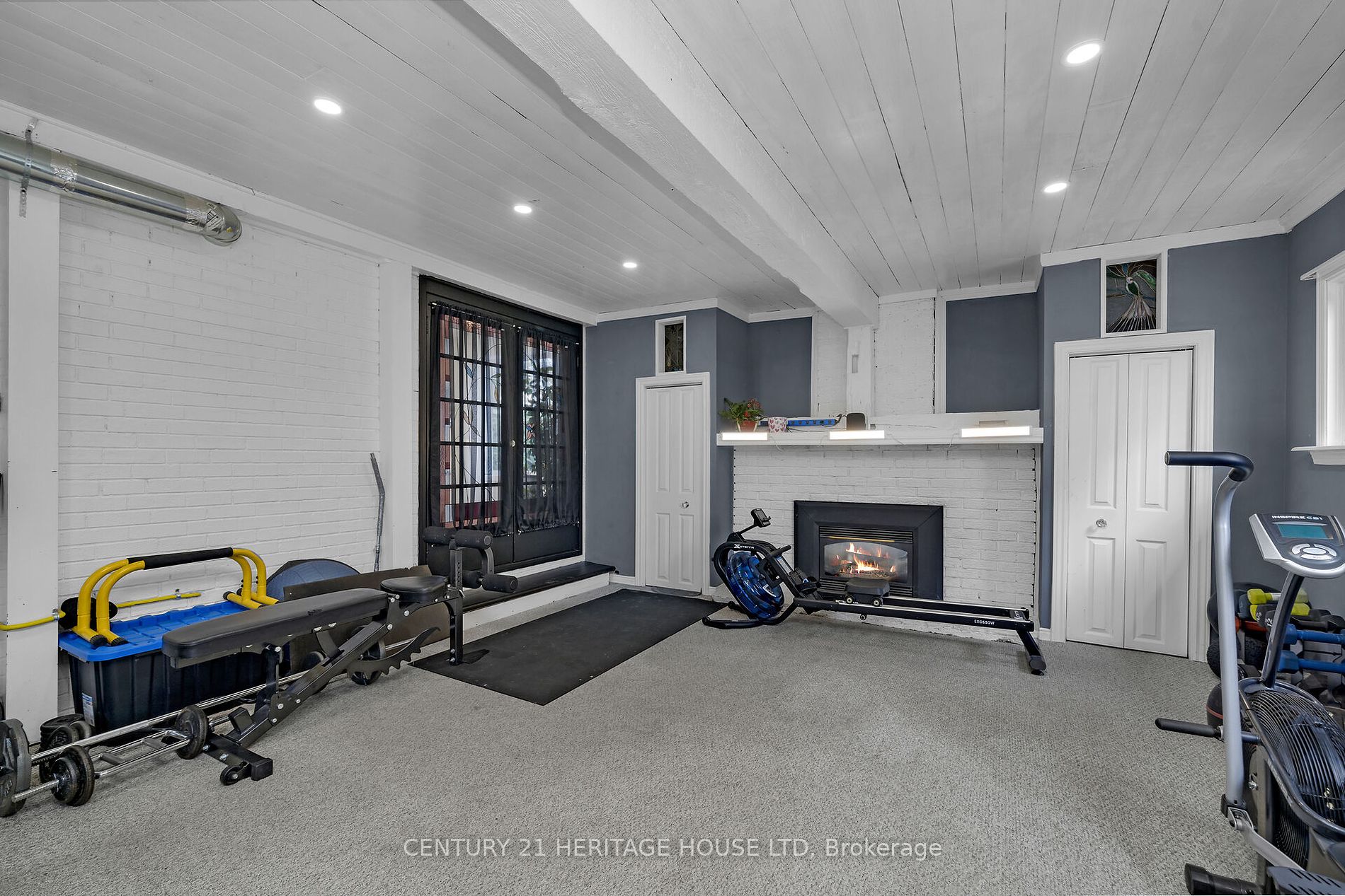 63 Faludon Dr