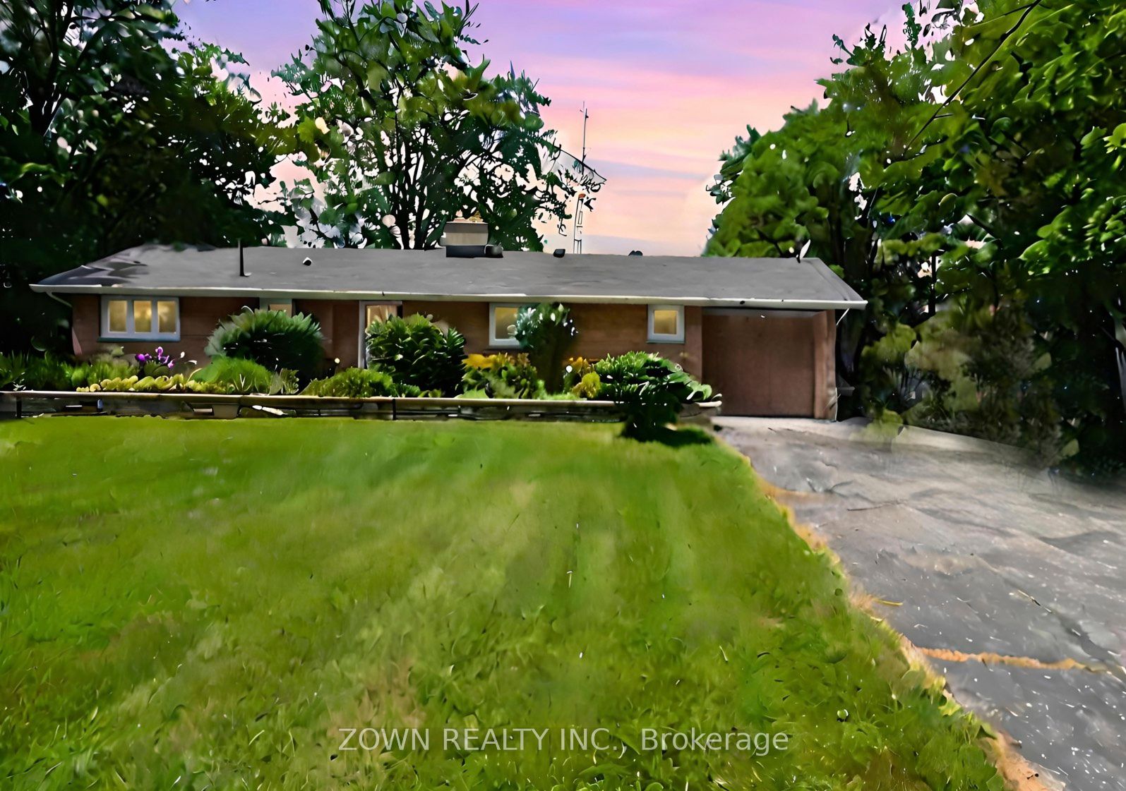 1075 Burnhamthorpe Rd W