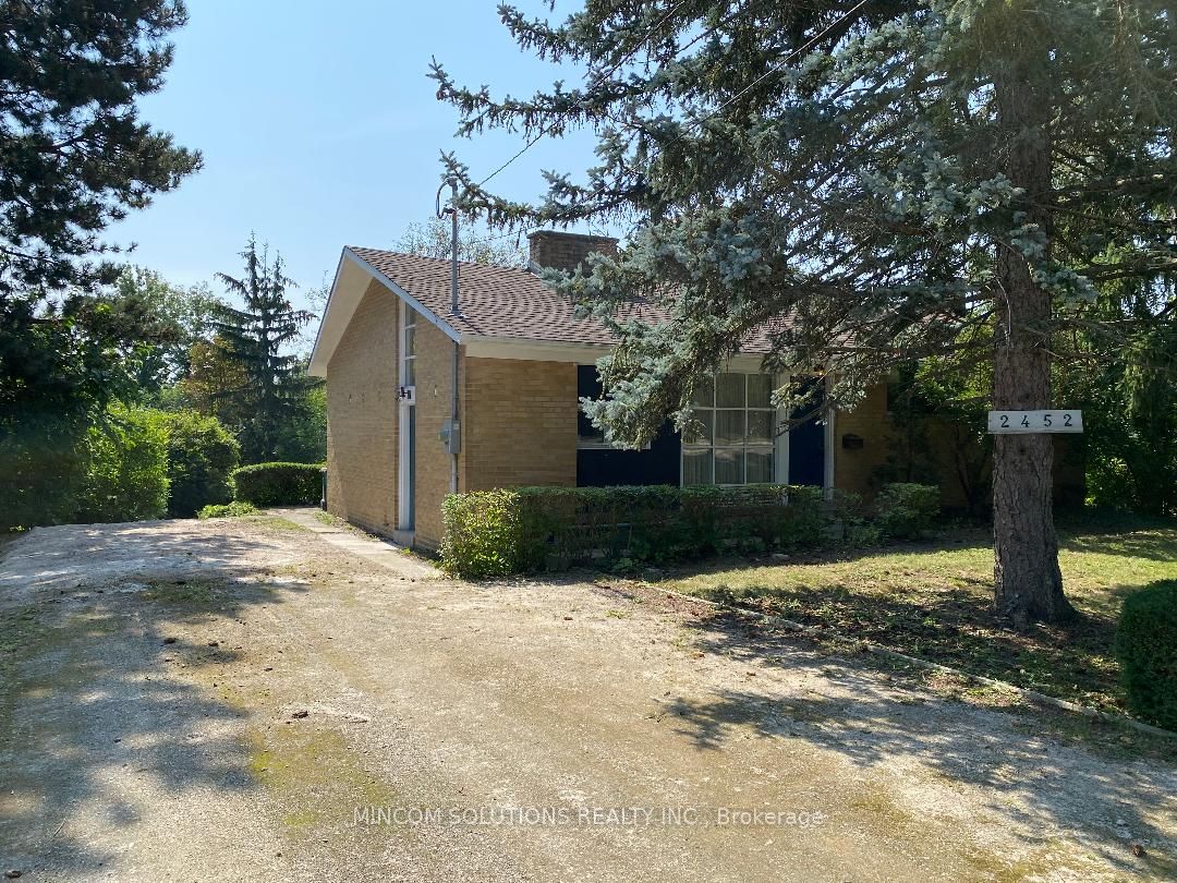 2452 Thorn Lodge Drive