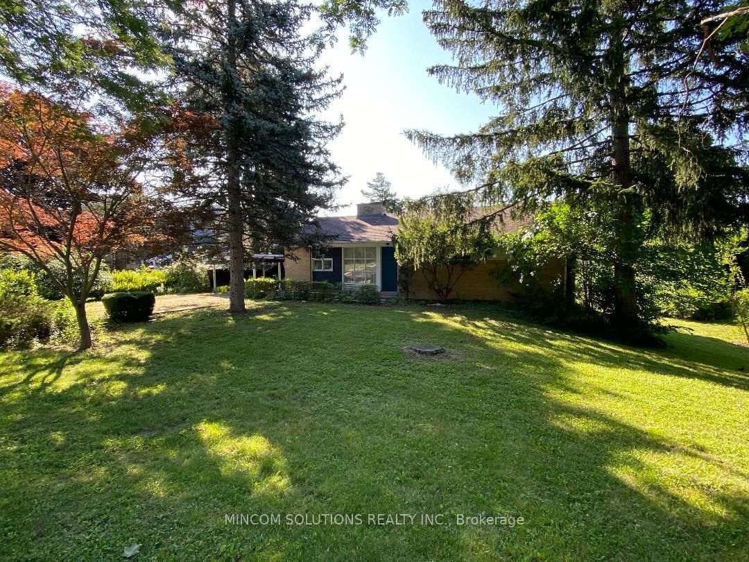 2452 Thorn Lodge Drive