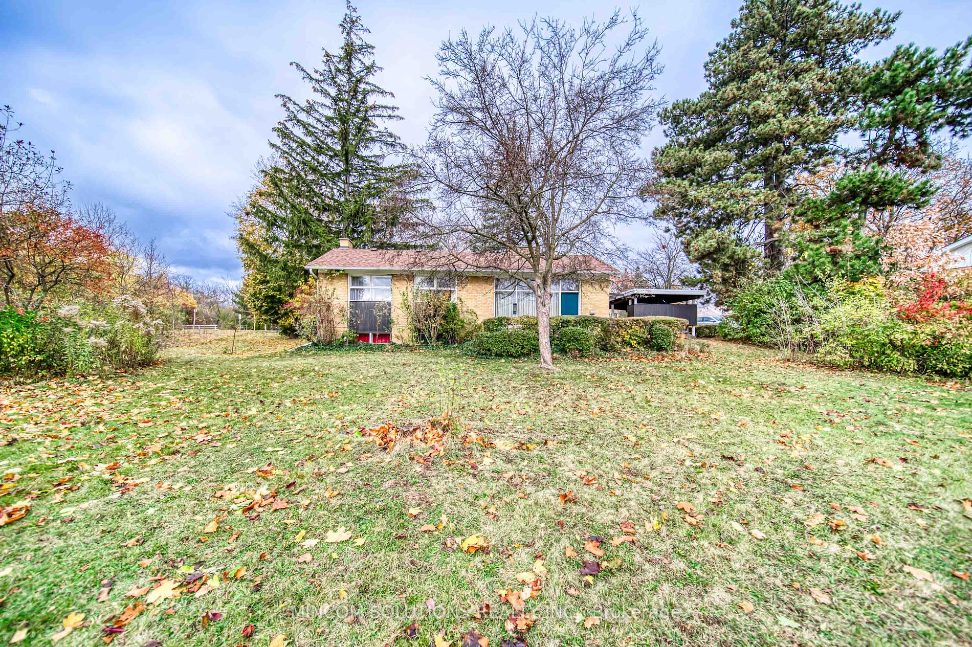 2452 Thorn Lodge Drive