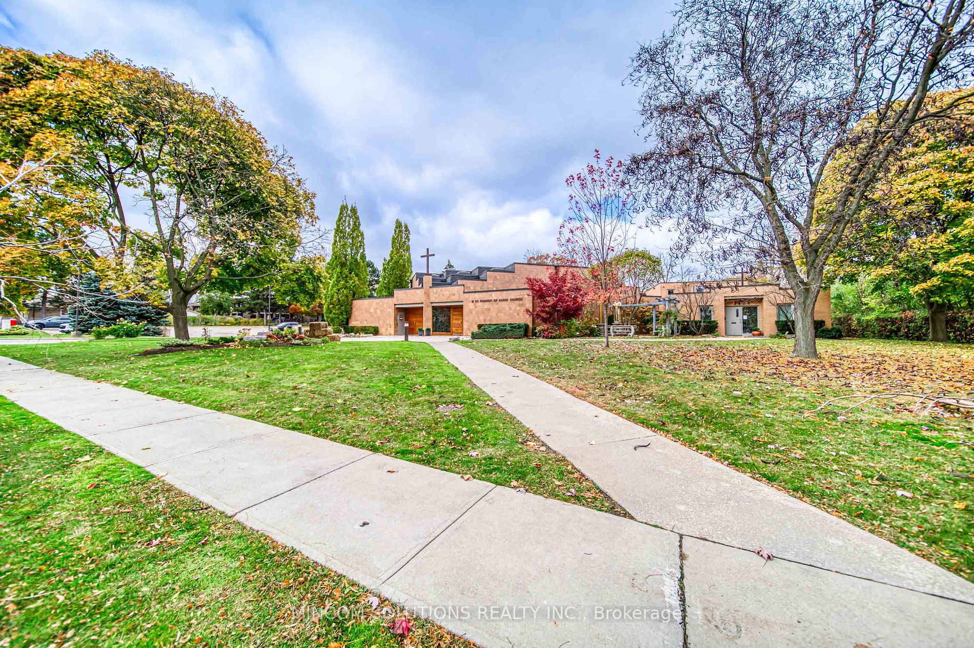 2452 Thorn Lodge Drive