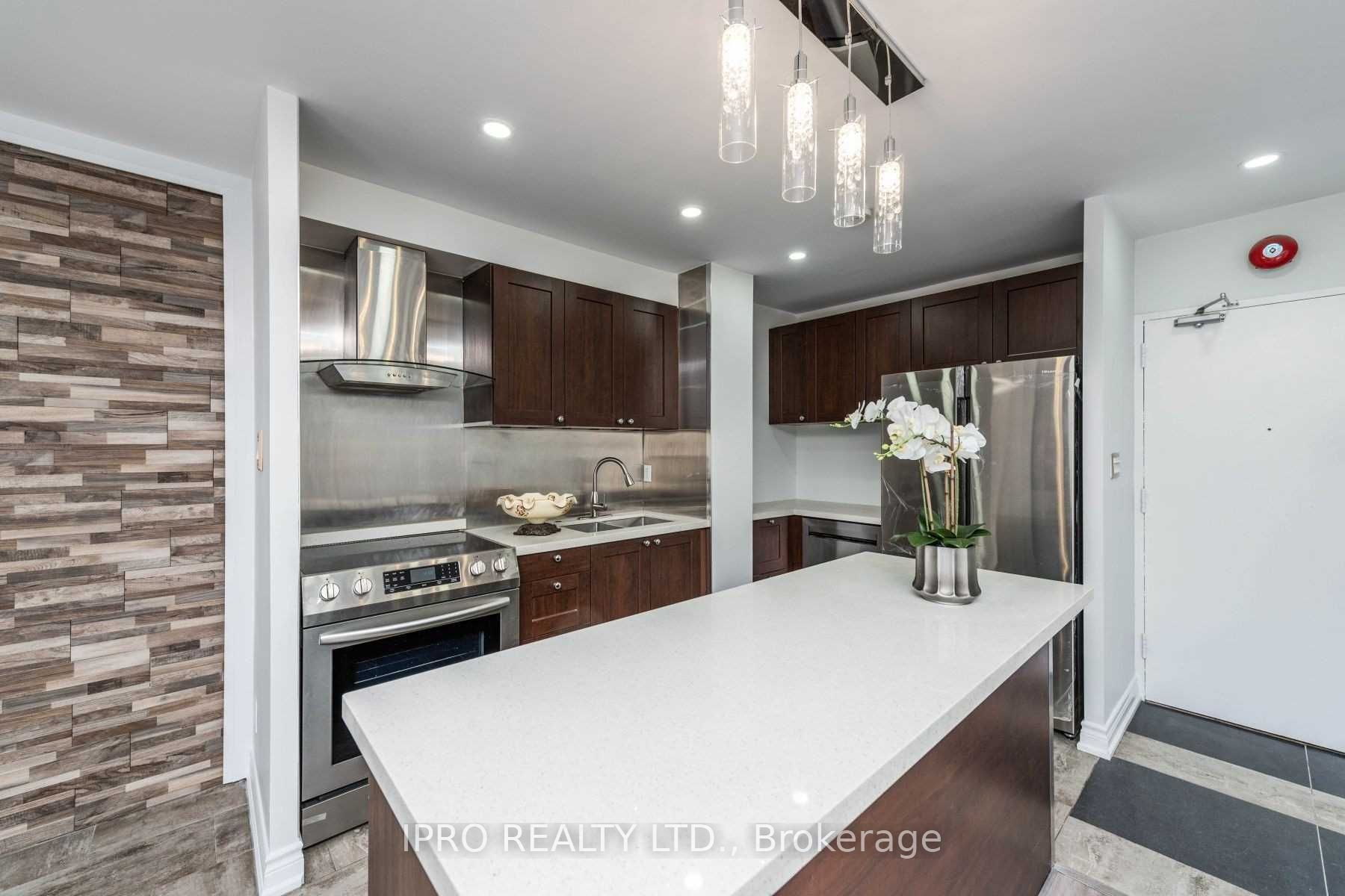 1395 Williamsport Drive, #357