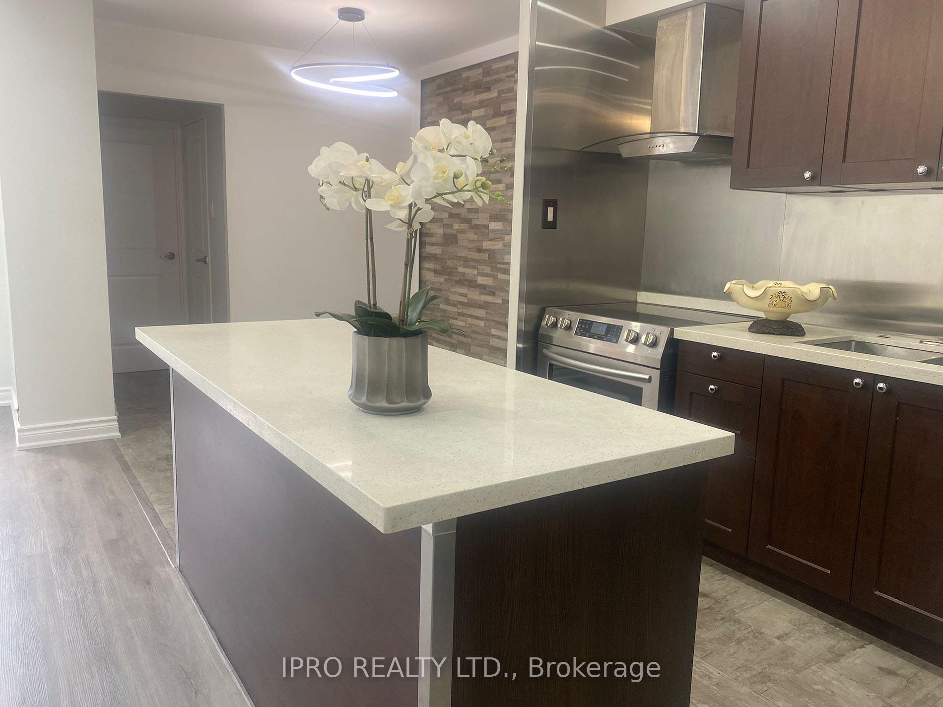 1395 Williamsport Drive, #357