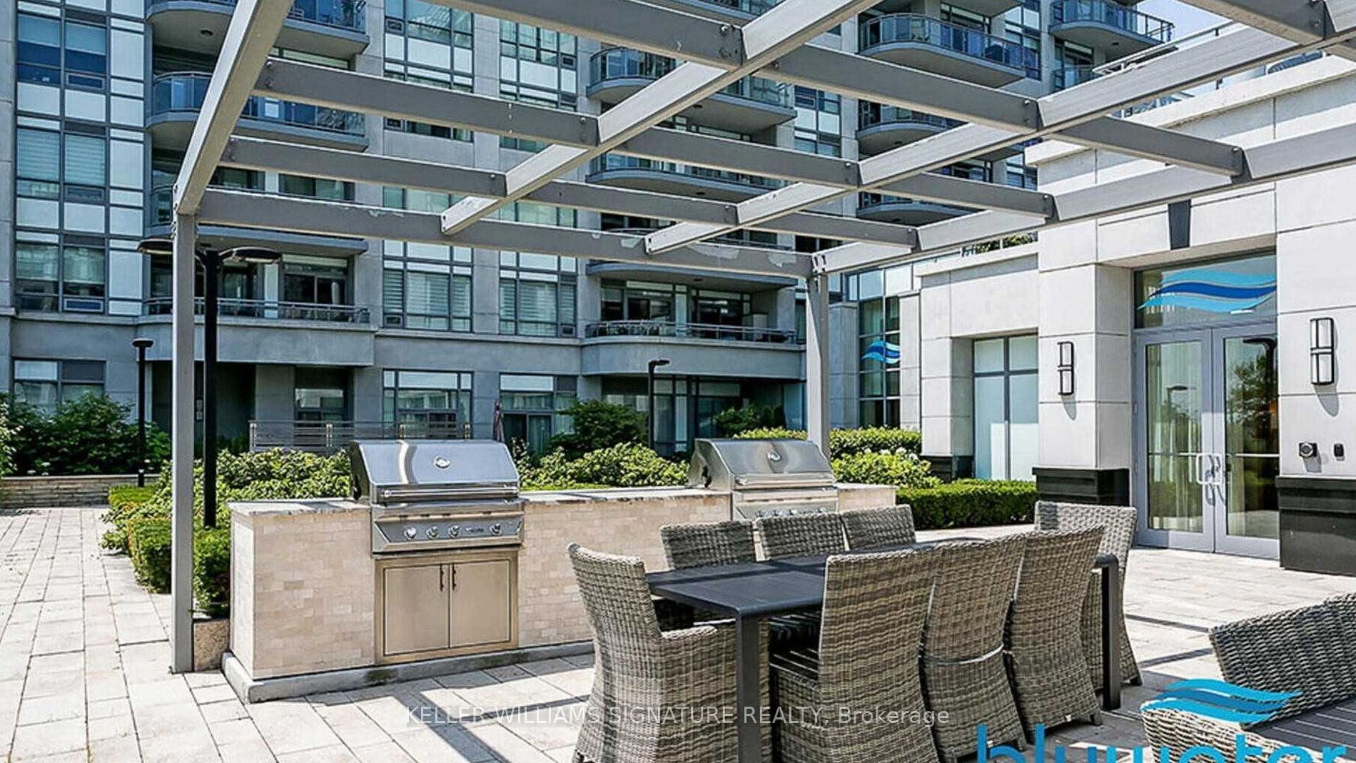 3500 Lakeshore Road W, #808