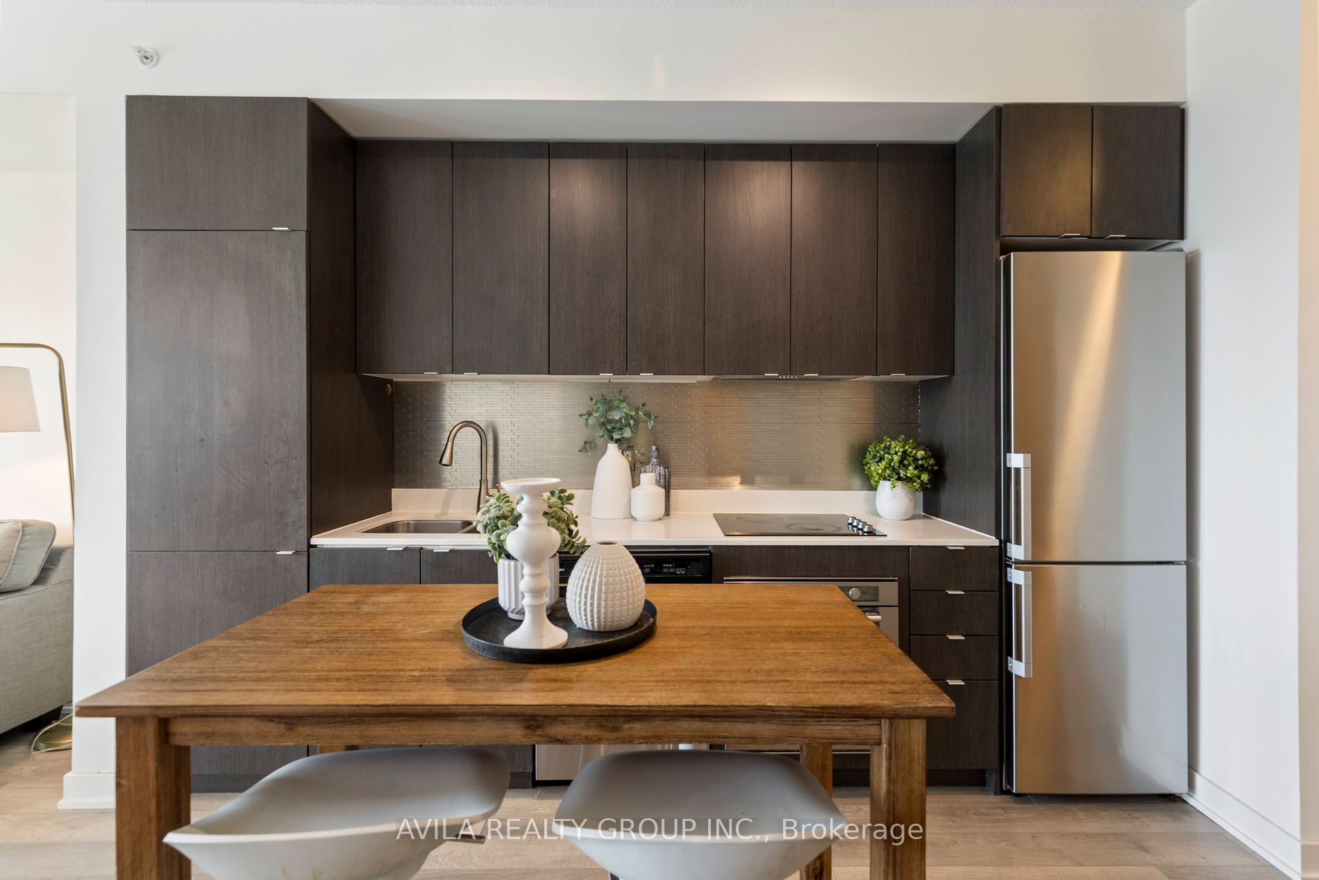 5220 Dundas Street, #D420