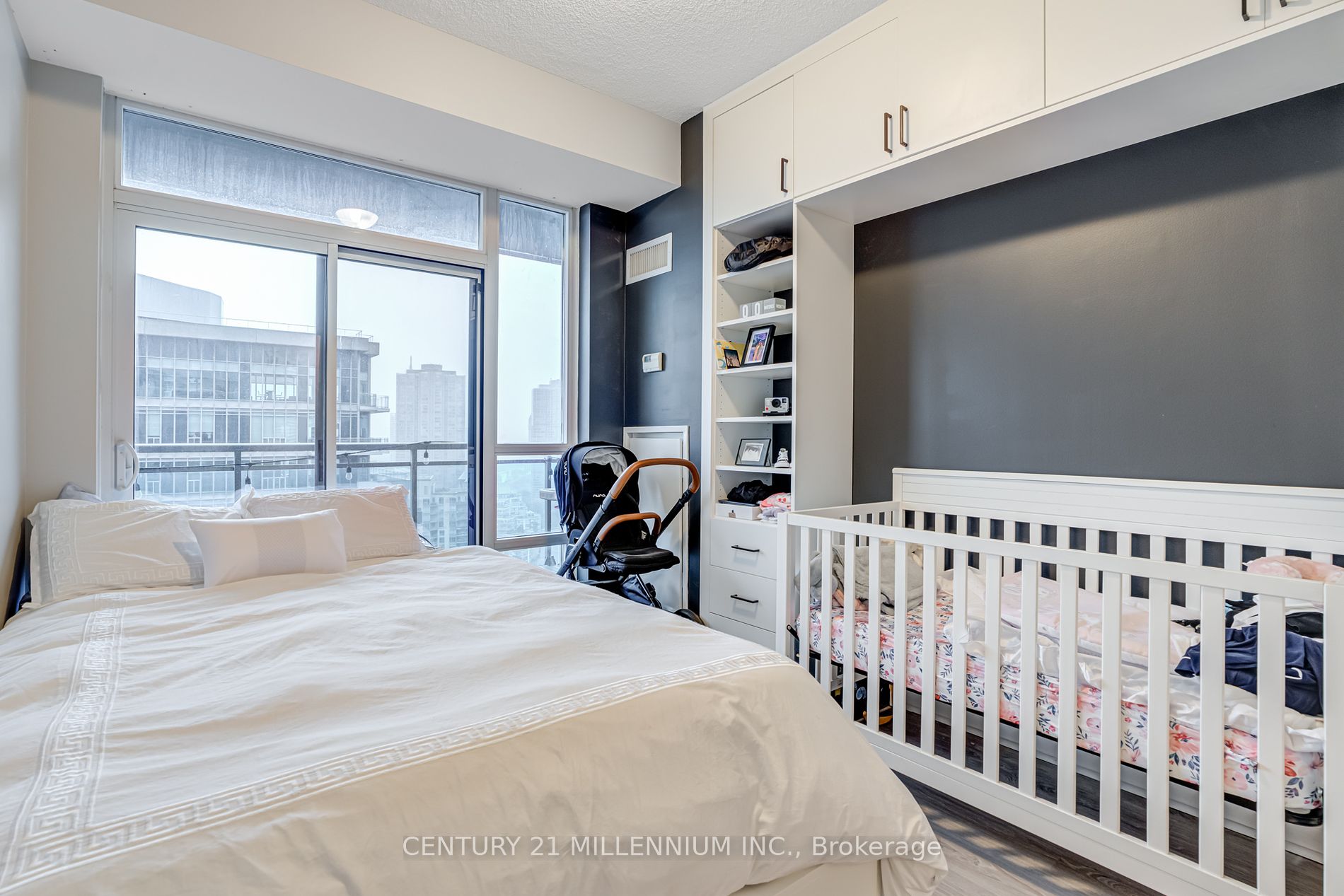 16 Brookers Lane, #2407