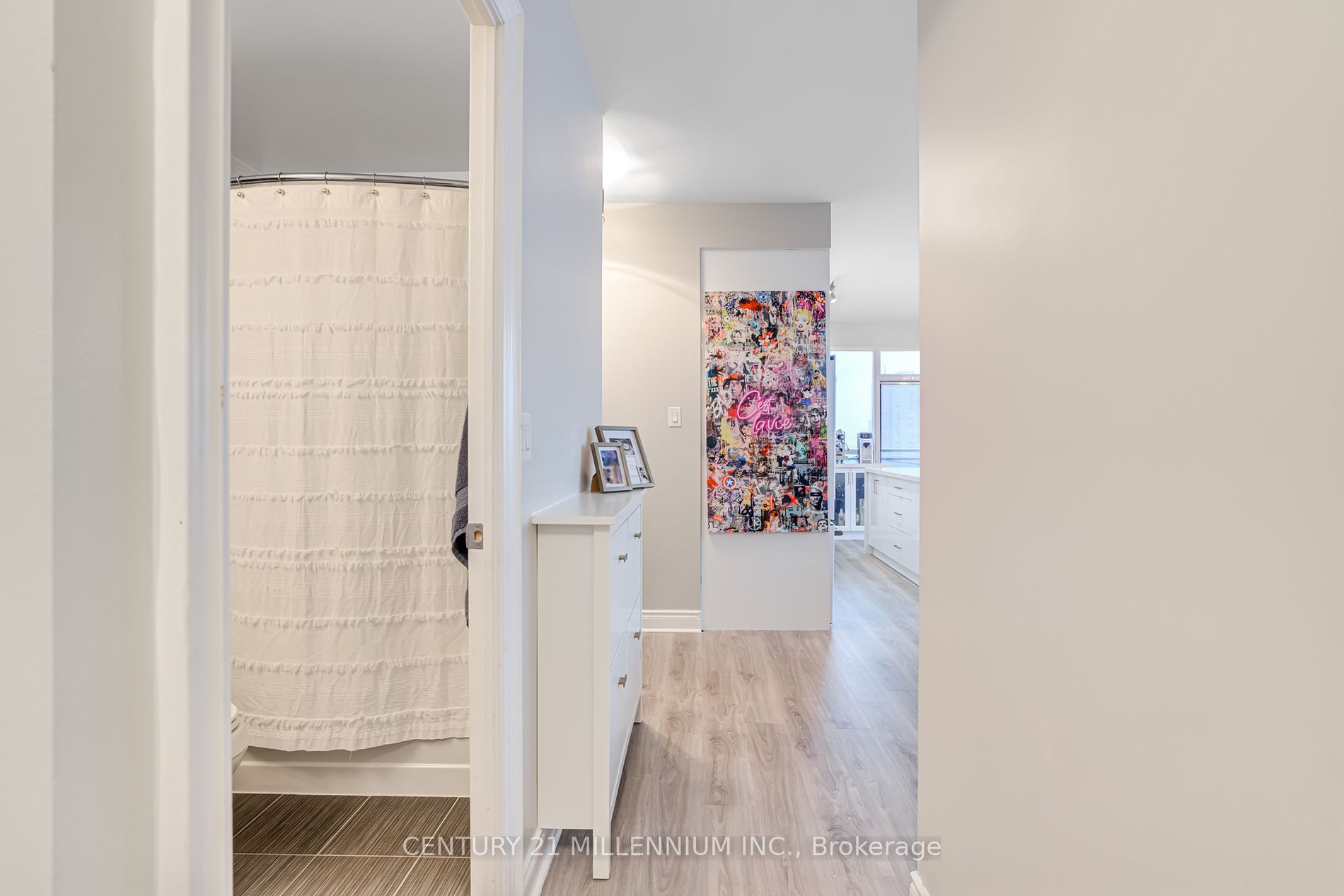 16 Brookers Lane, #2407