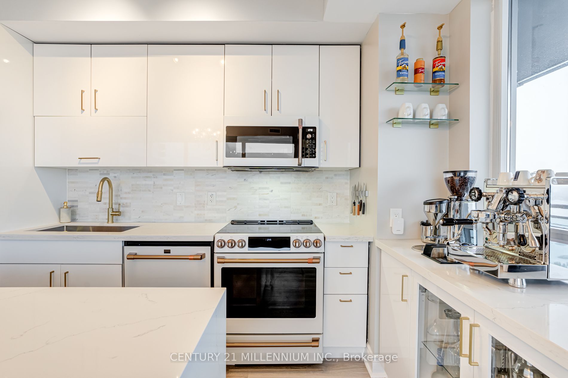 16 Brookers Lane, #2407