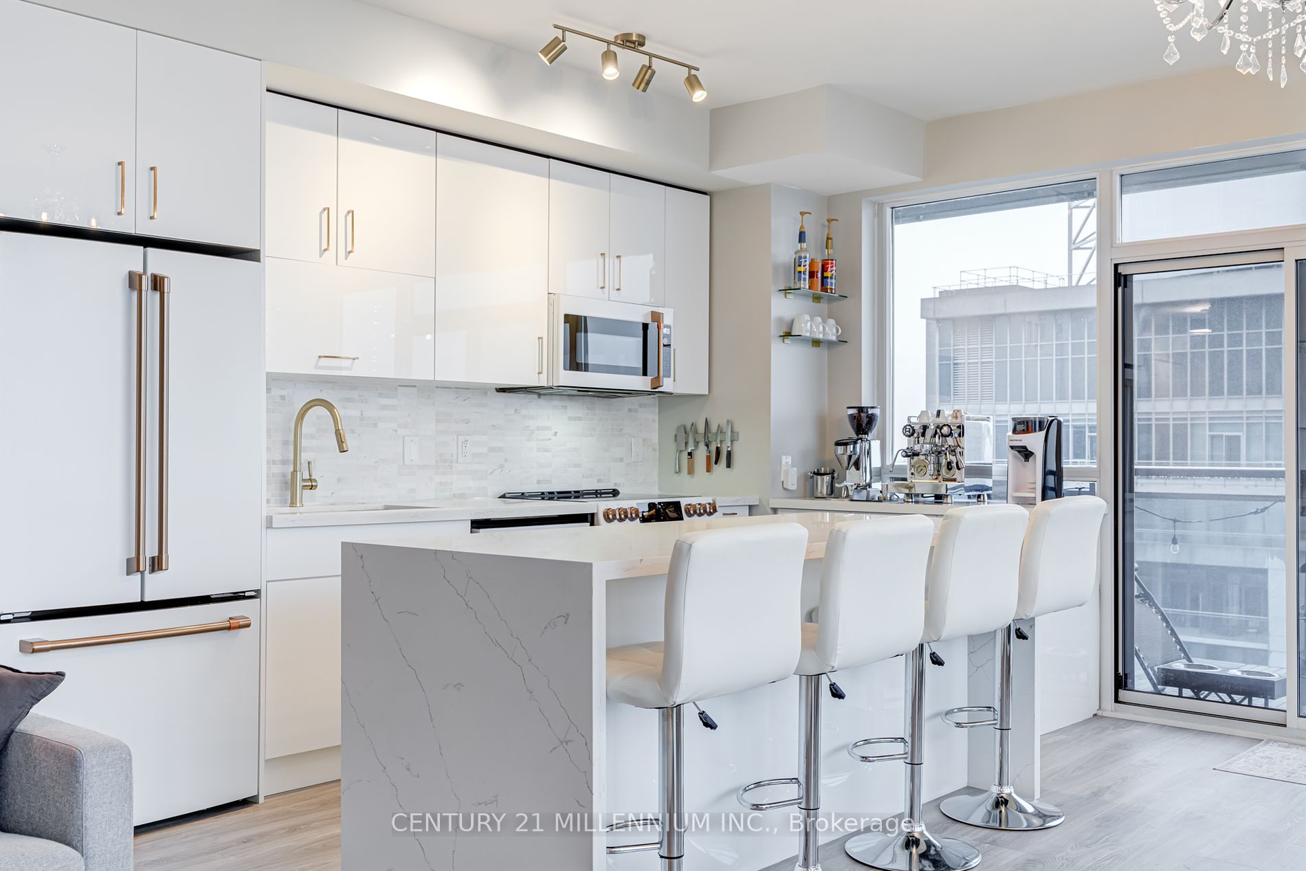 16 Brookers Lane, #2407